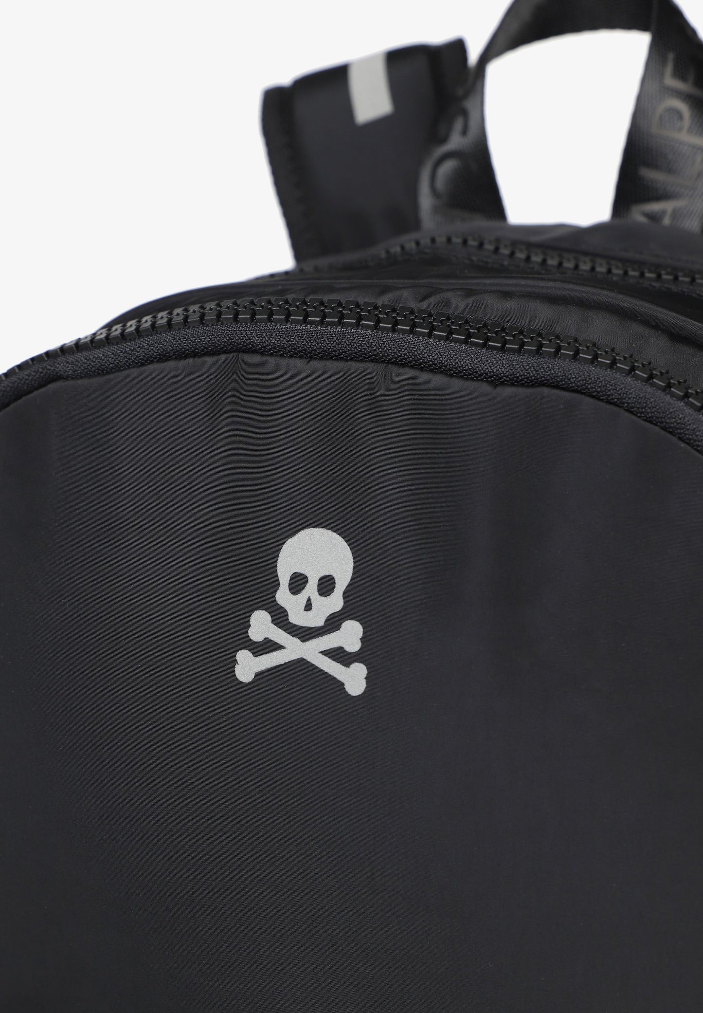 MOCHILA BÁSICA CALAVERA