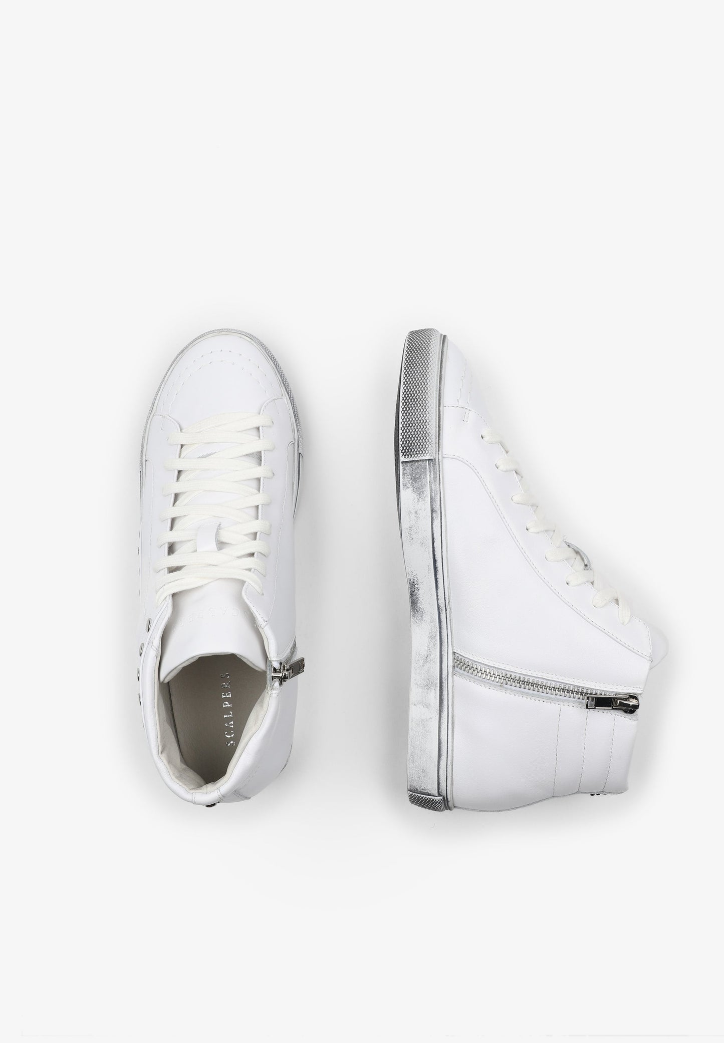 TENIS BOTAS TACHAS