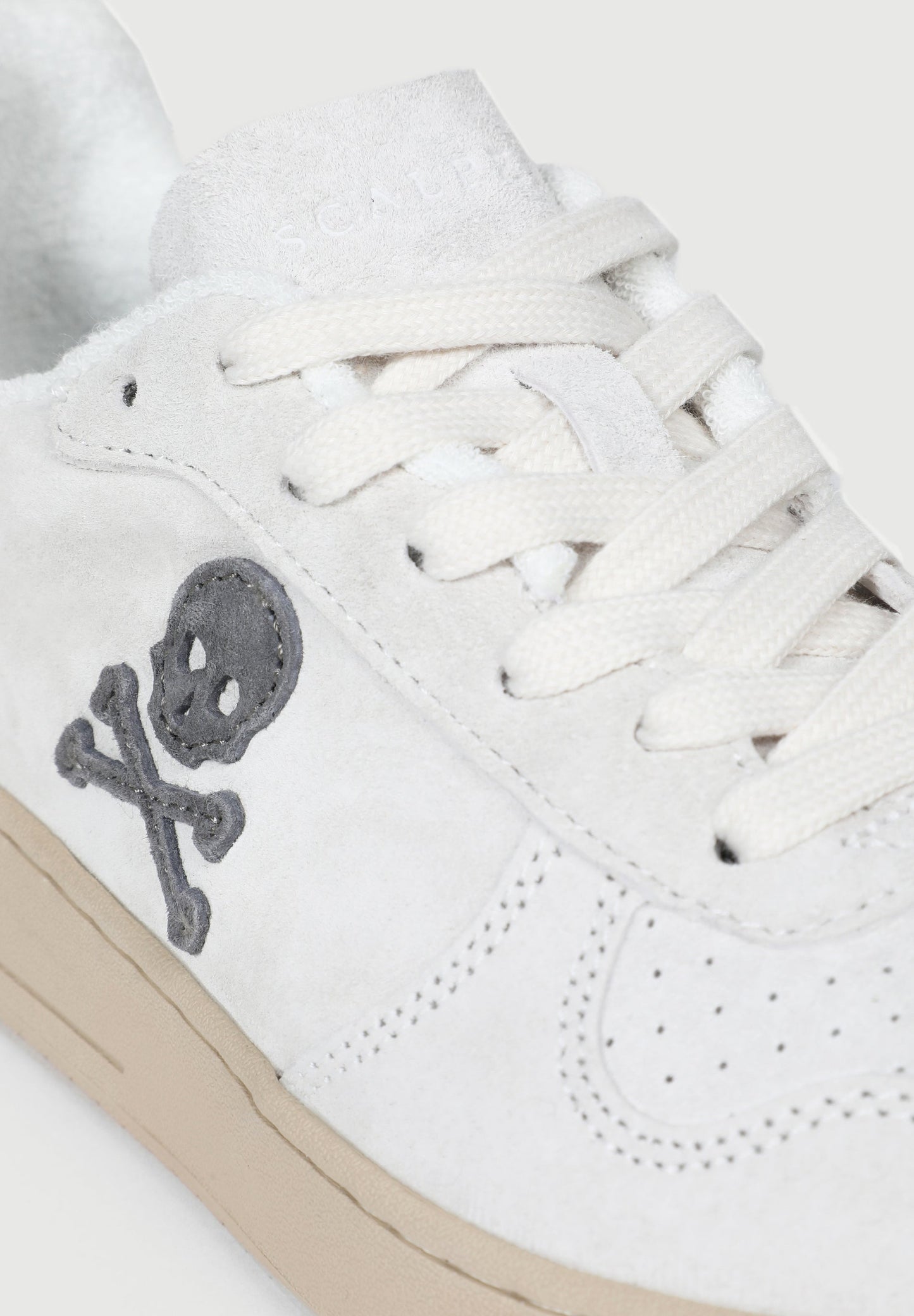 TENIS ANTE CALAVERA CONTRASTE