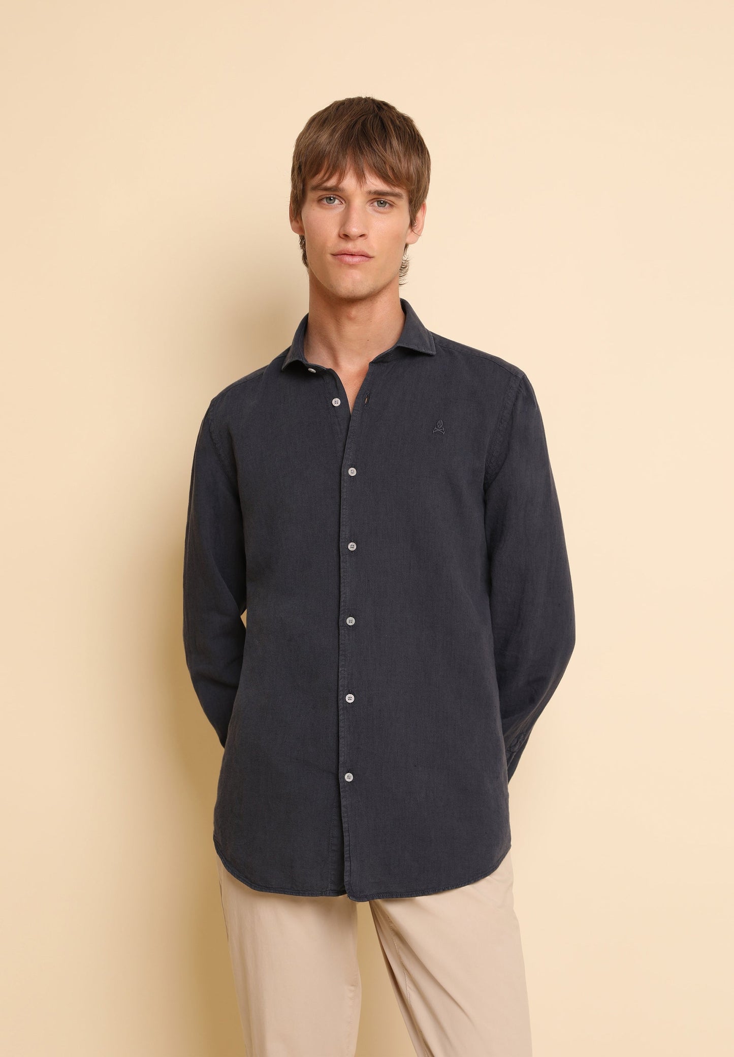 CAMISA LINO CALAVERA