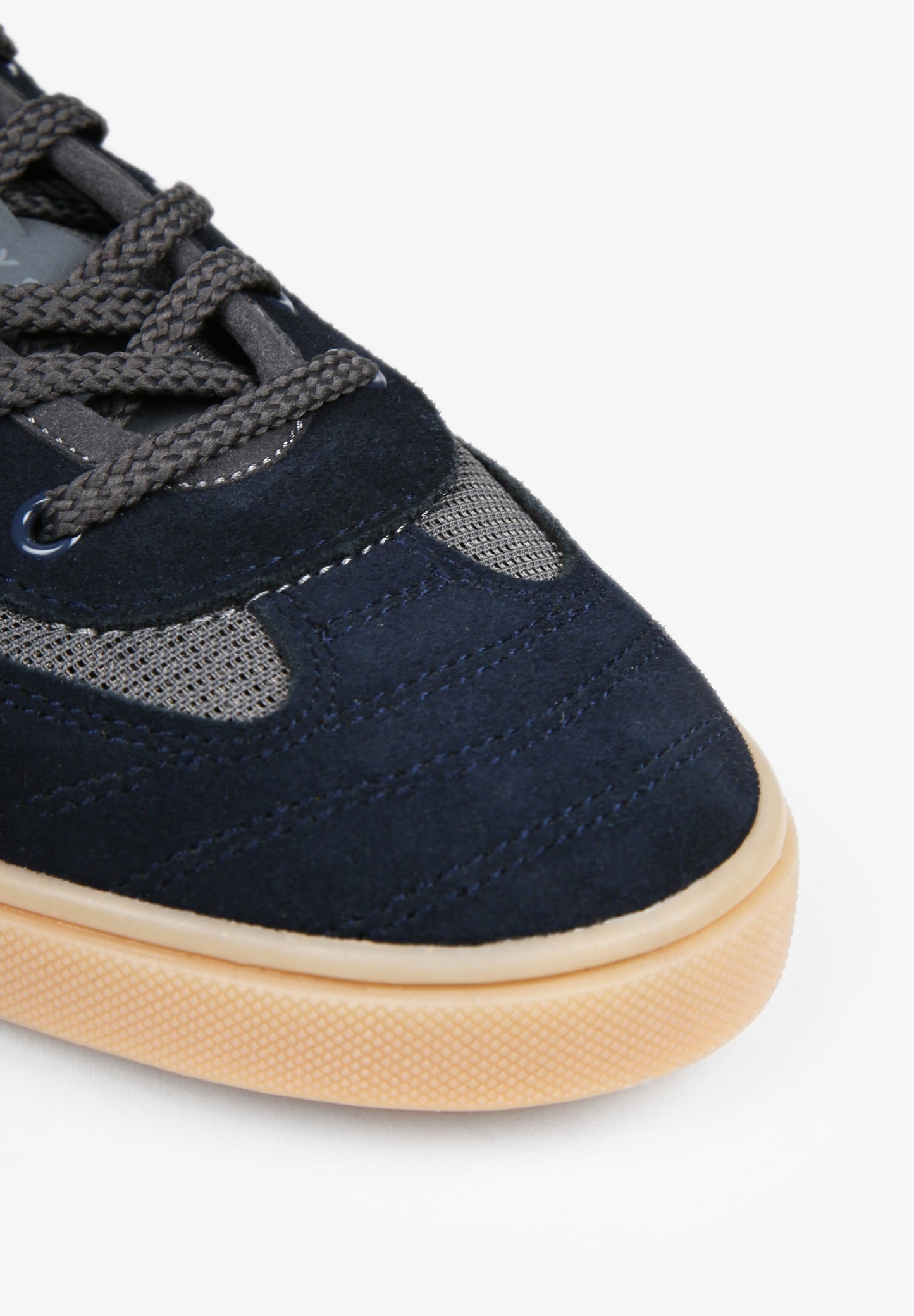 TENIS BAJAS DETALLE CONTRASTE