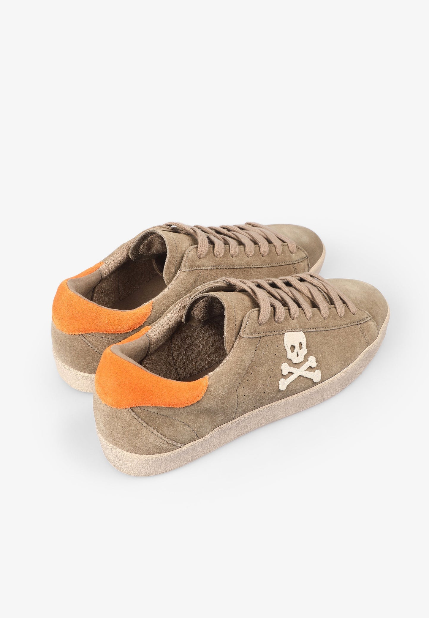 TENIS BAJAS ANTE CALAVERA
