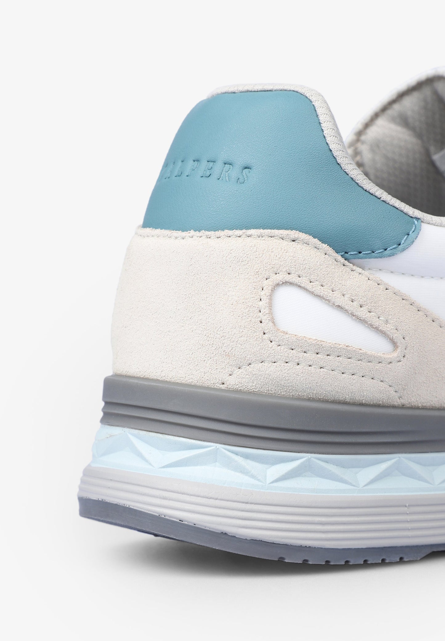 TENIS CALAVERA LATERAL