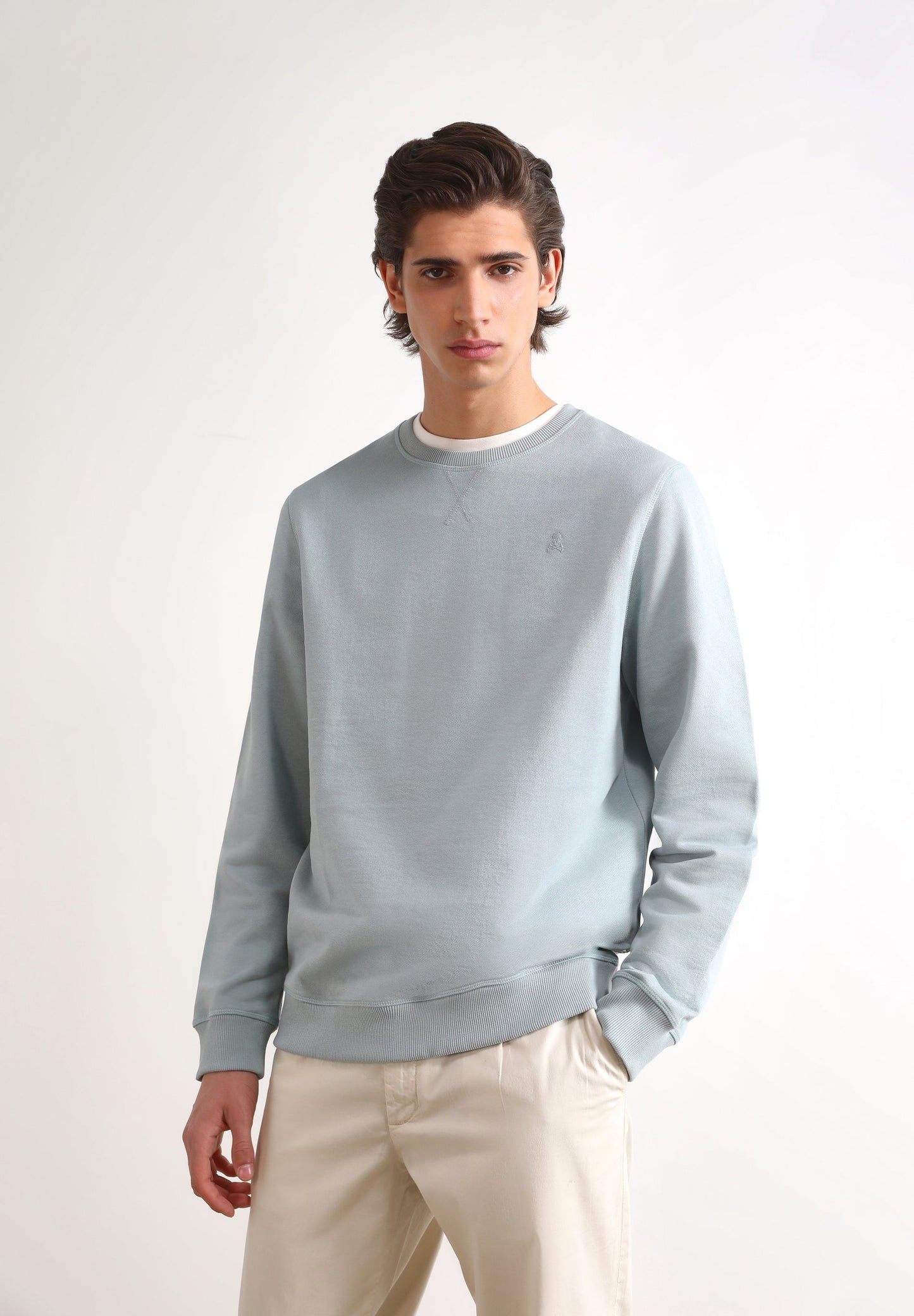 BUZO BÁSICA CALAVERA