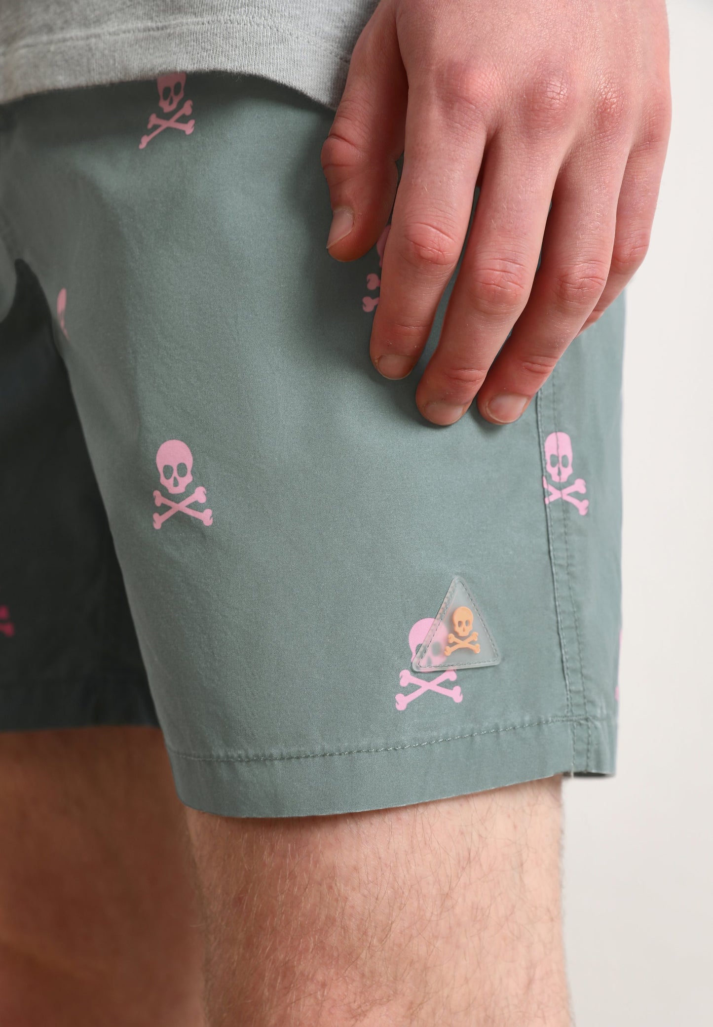 PANTALONETA DE BAÑO CALAVERAS CONTRASTE