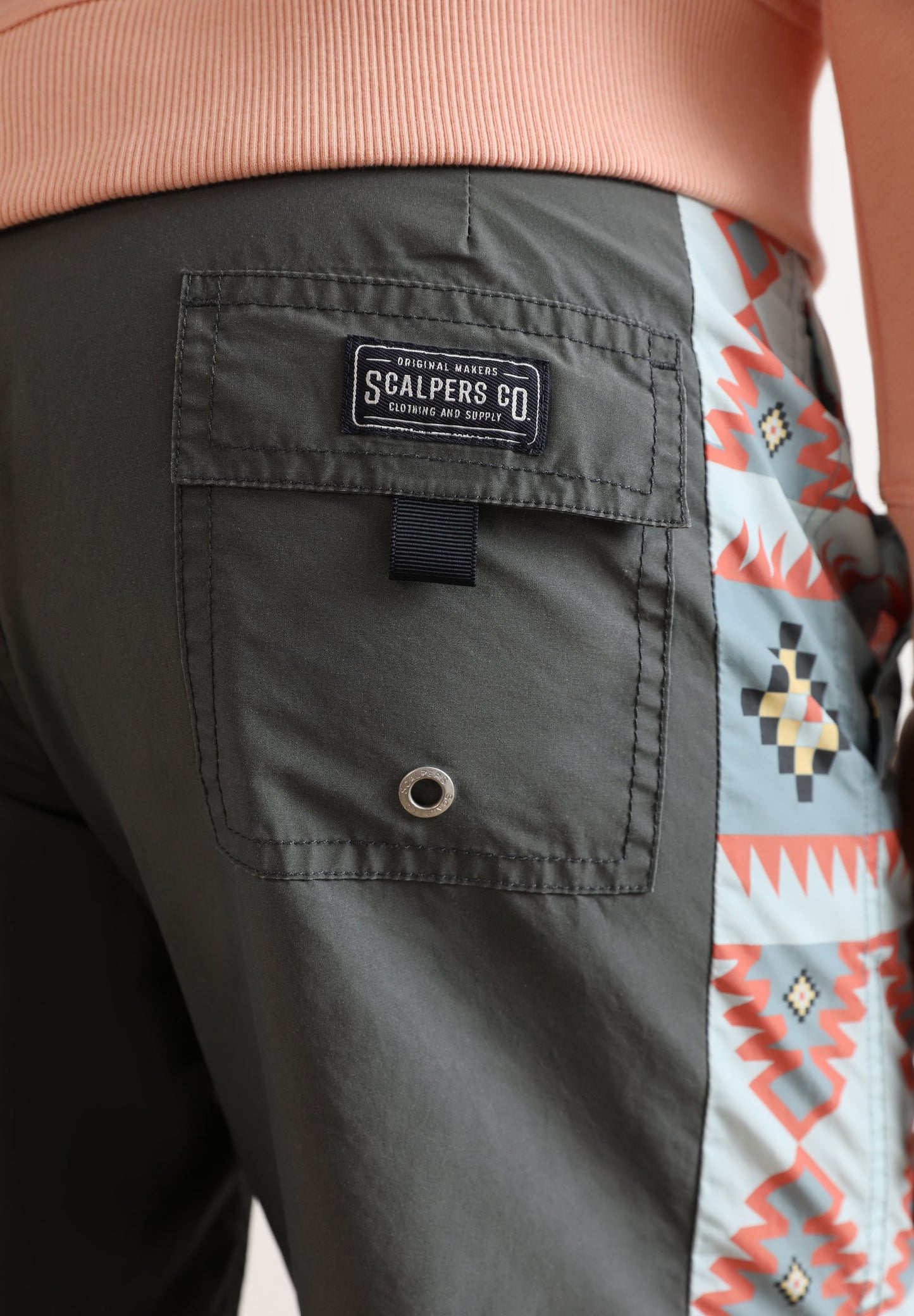 PANTALONETA DE BAÑO PRINT ÉTNICO LATERAL