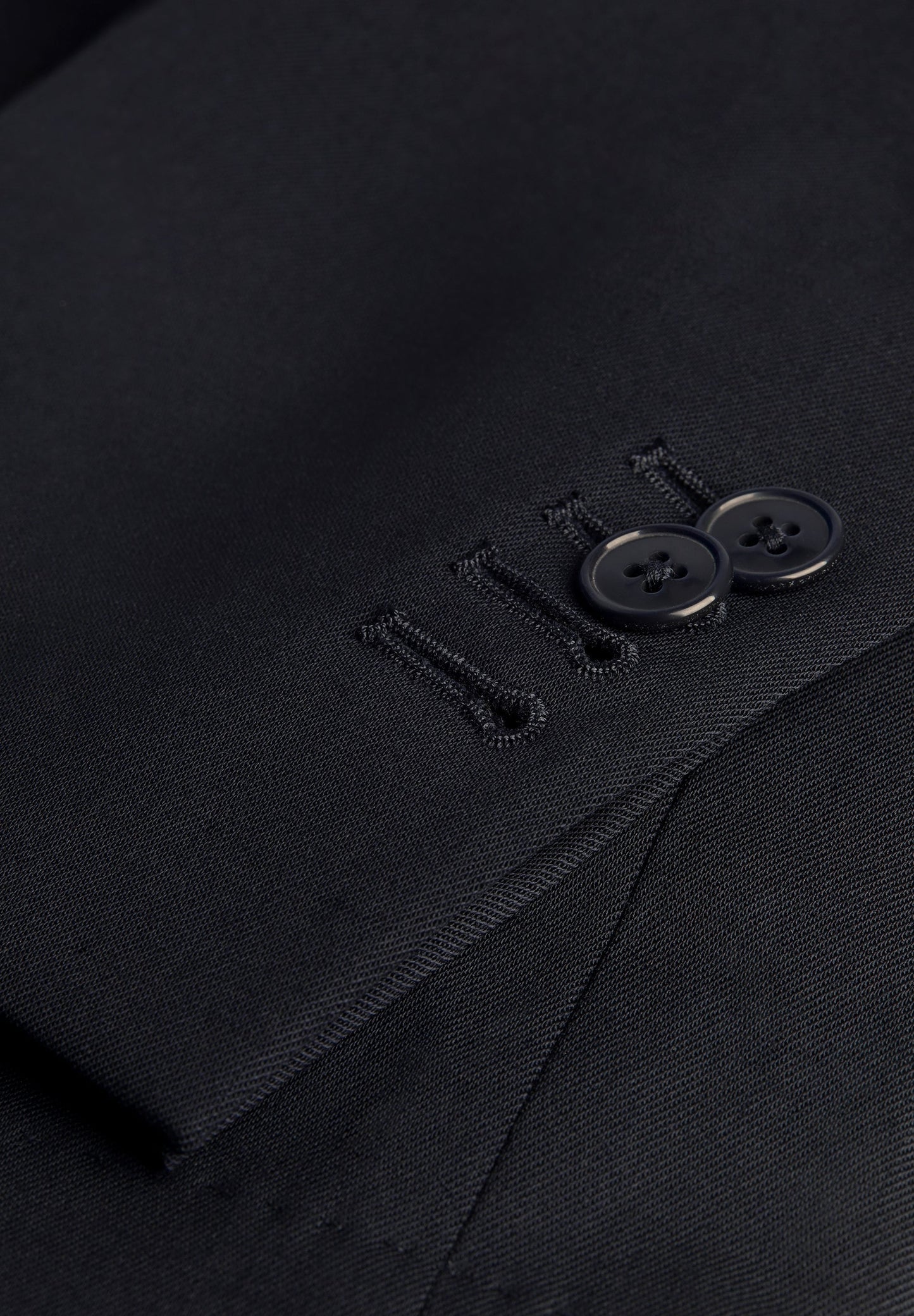 TRAJE CLÁSICO AZUL MARINO