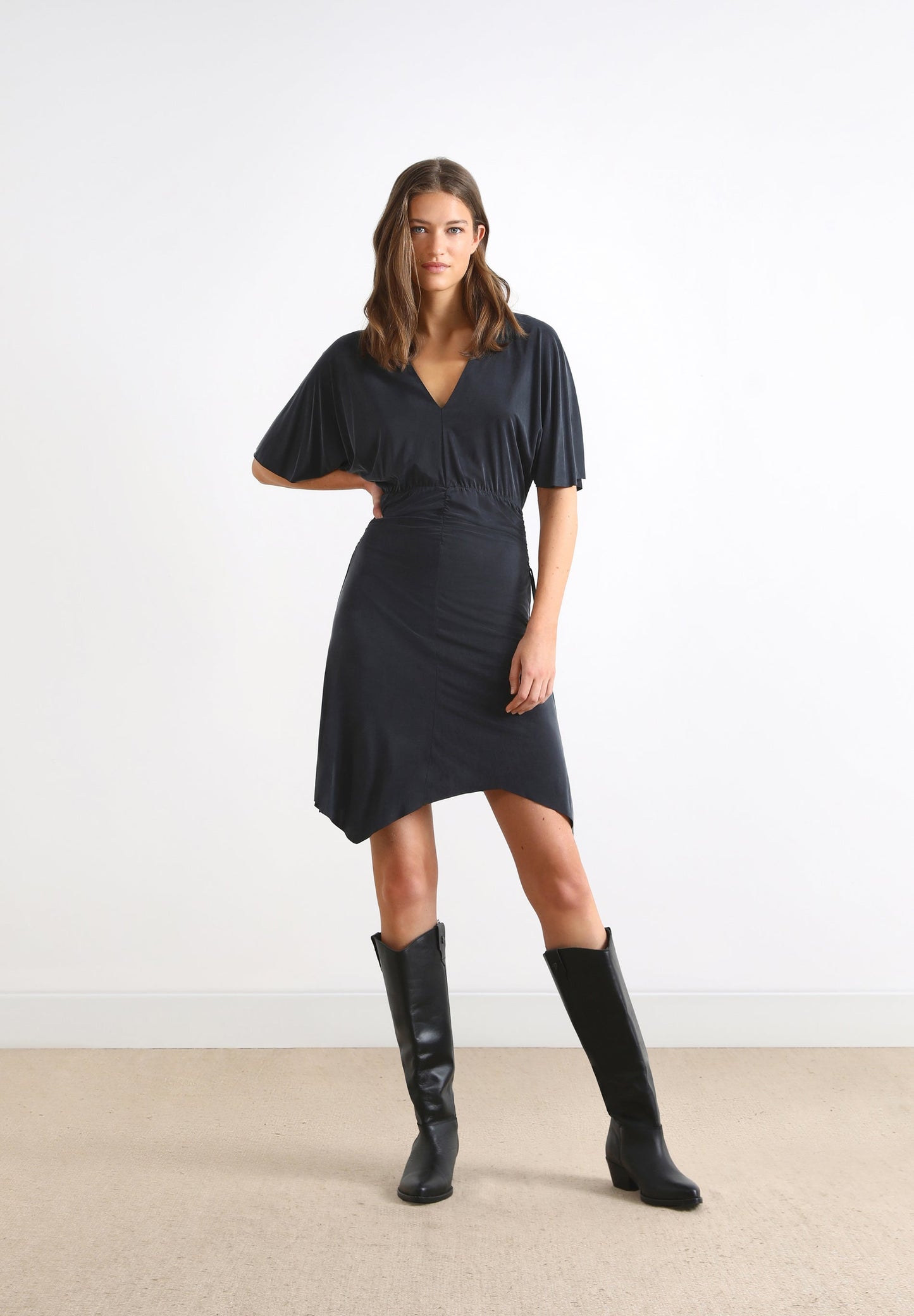 VESTIDO MINI CUPRO