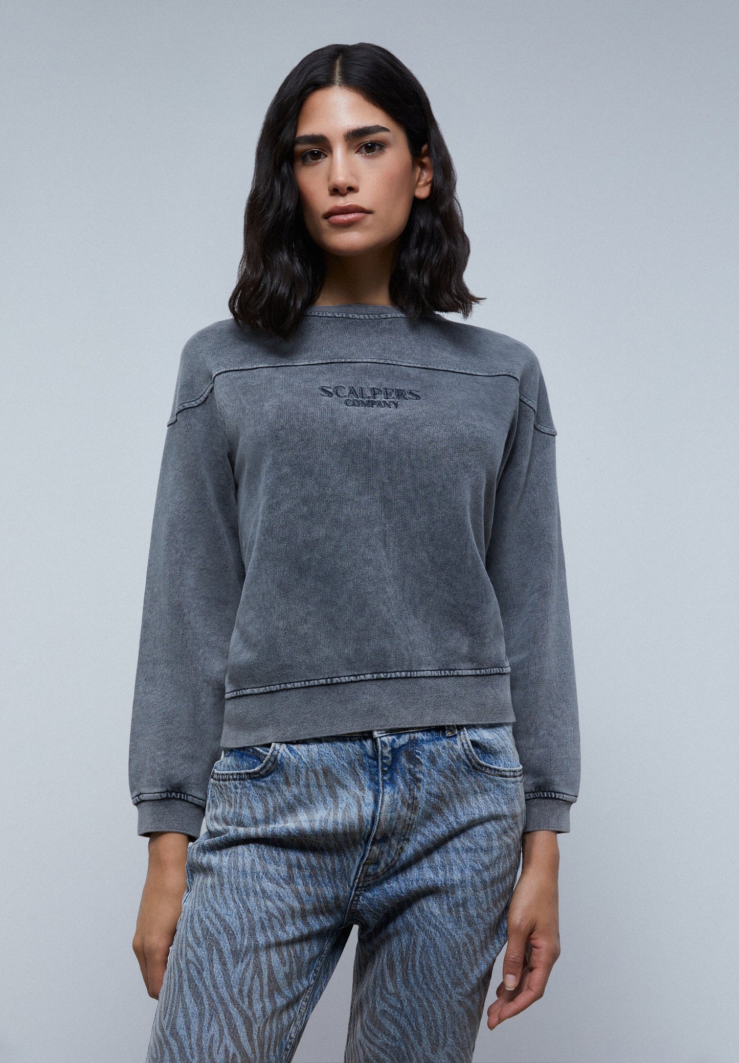 BUZO LAVADA LOGO BORDADO