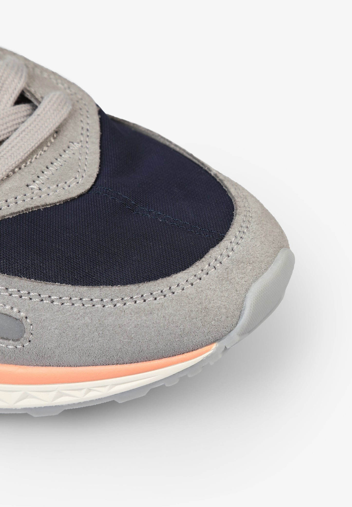 TENIS CALAVERA LATERAL