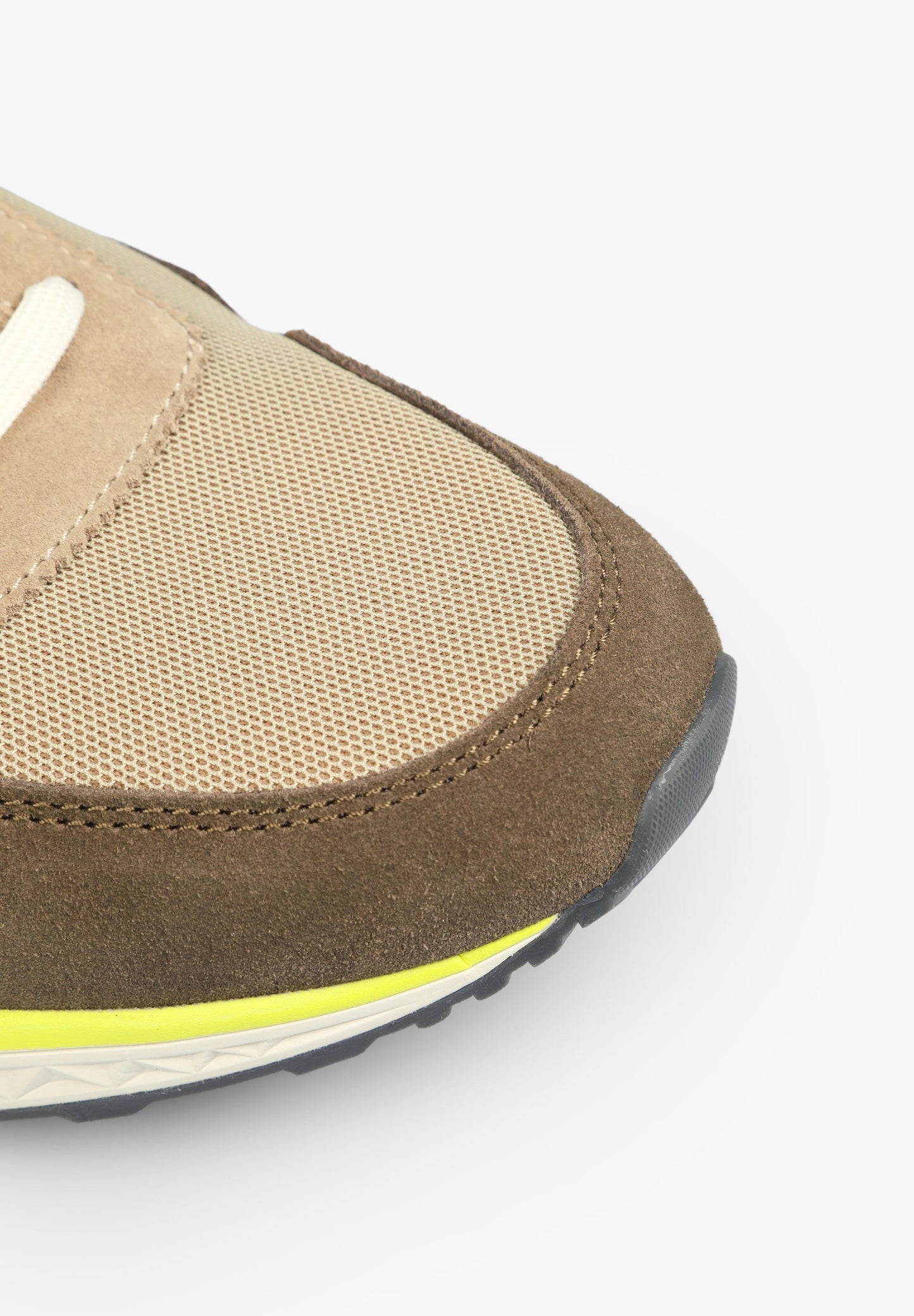 TENIS CALAVERA LATERAL