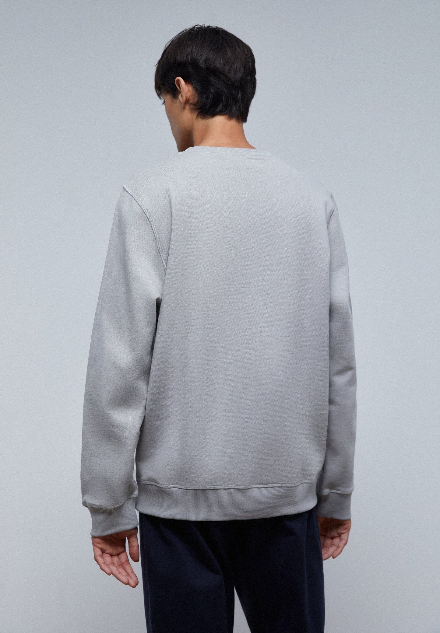 BUZO BÁSICA CALAVERA