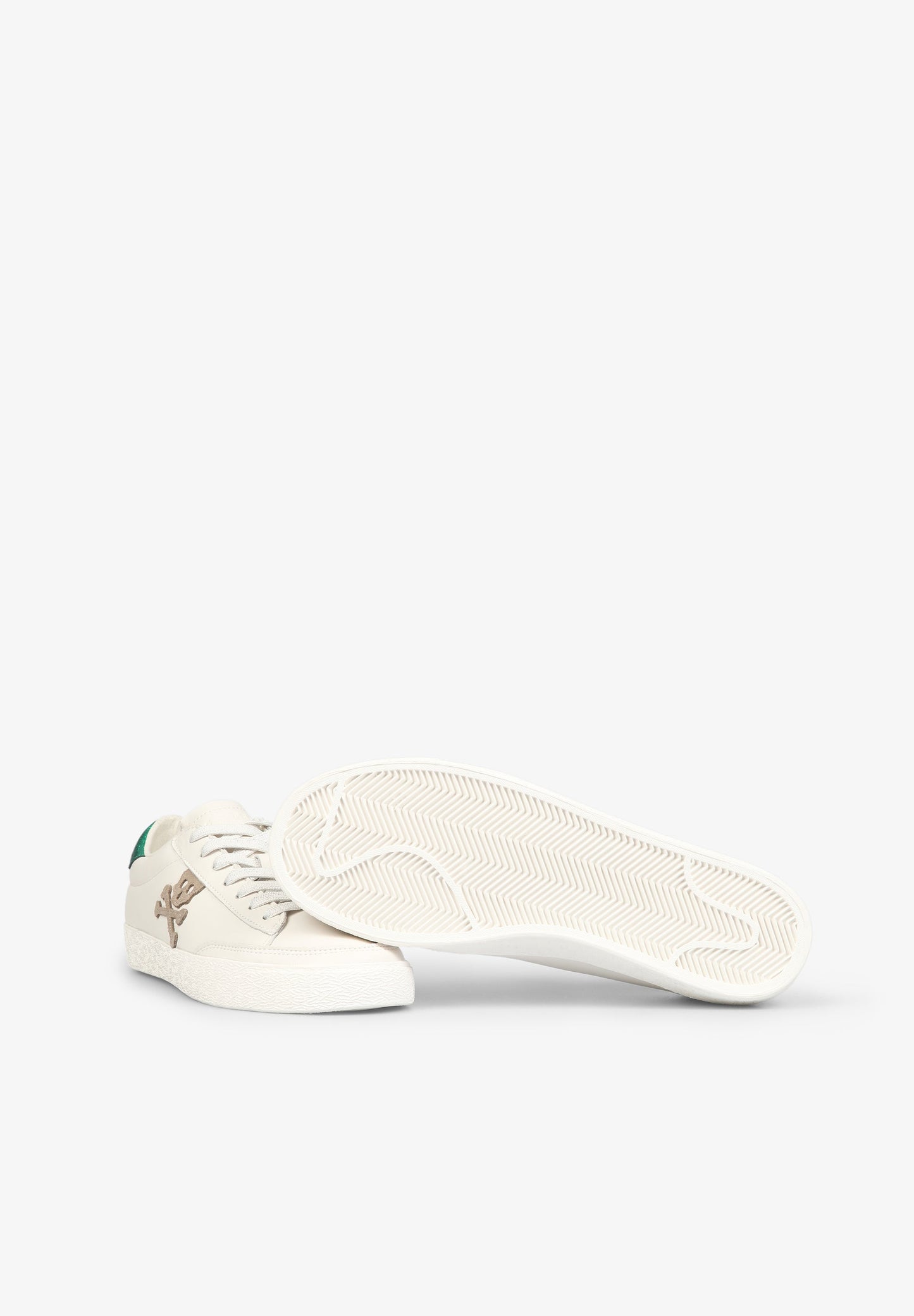 TENIS BAJAS DETALLE METALIZADO