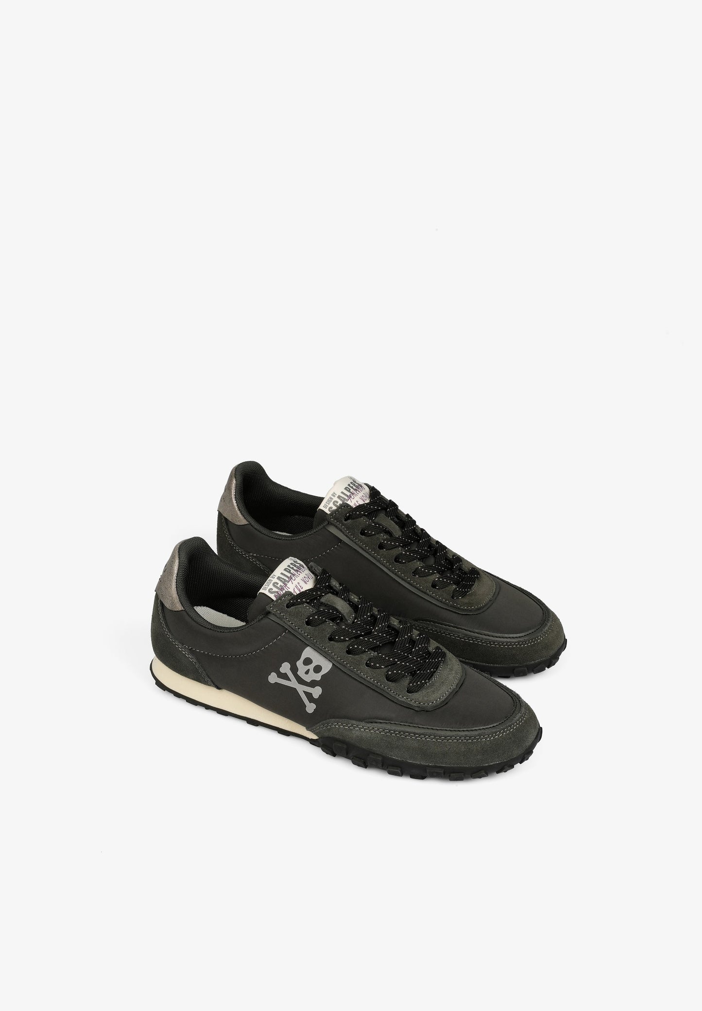 TENIS BAJAS CALAVERA