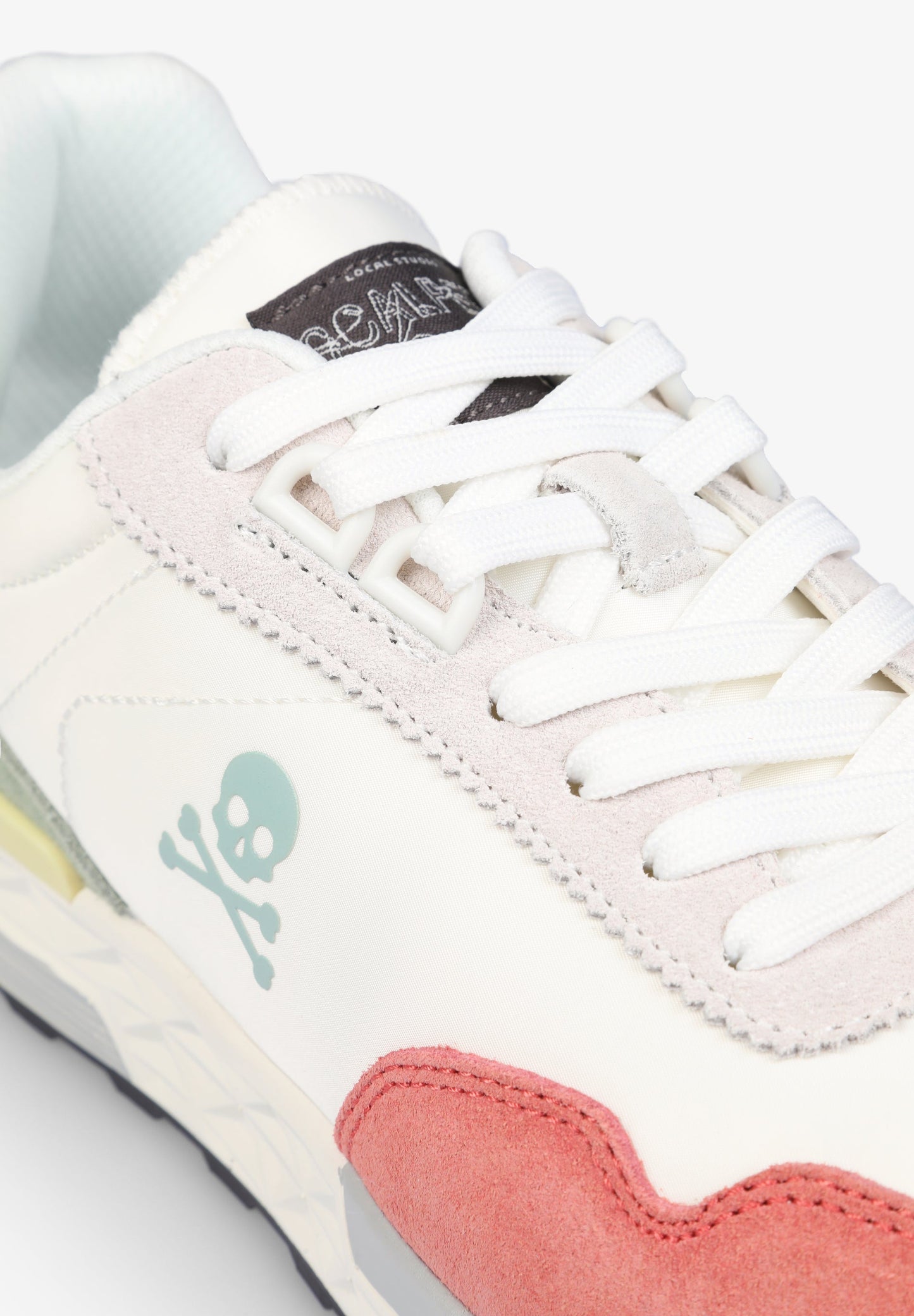TENIS CALAVERA LATERAL
