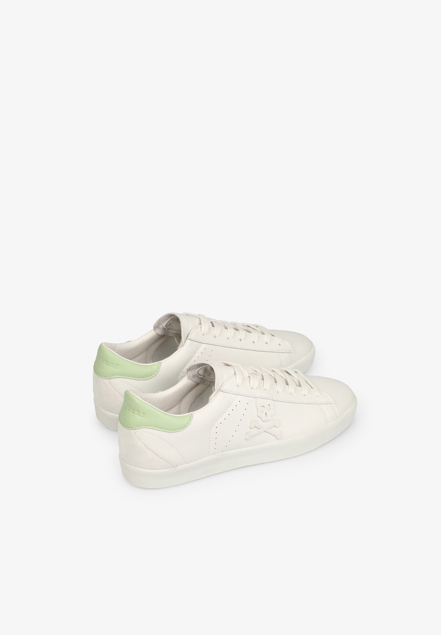 TENIS BAJAS DETALLE TALÓN