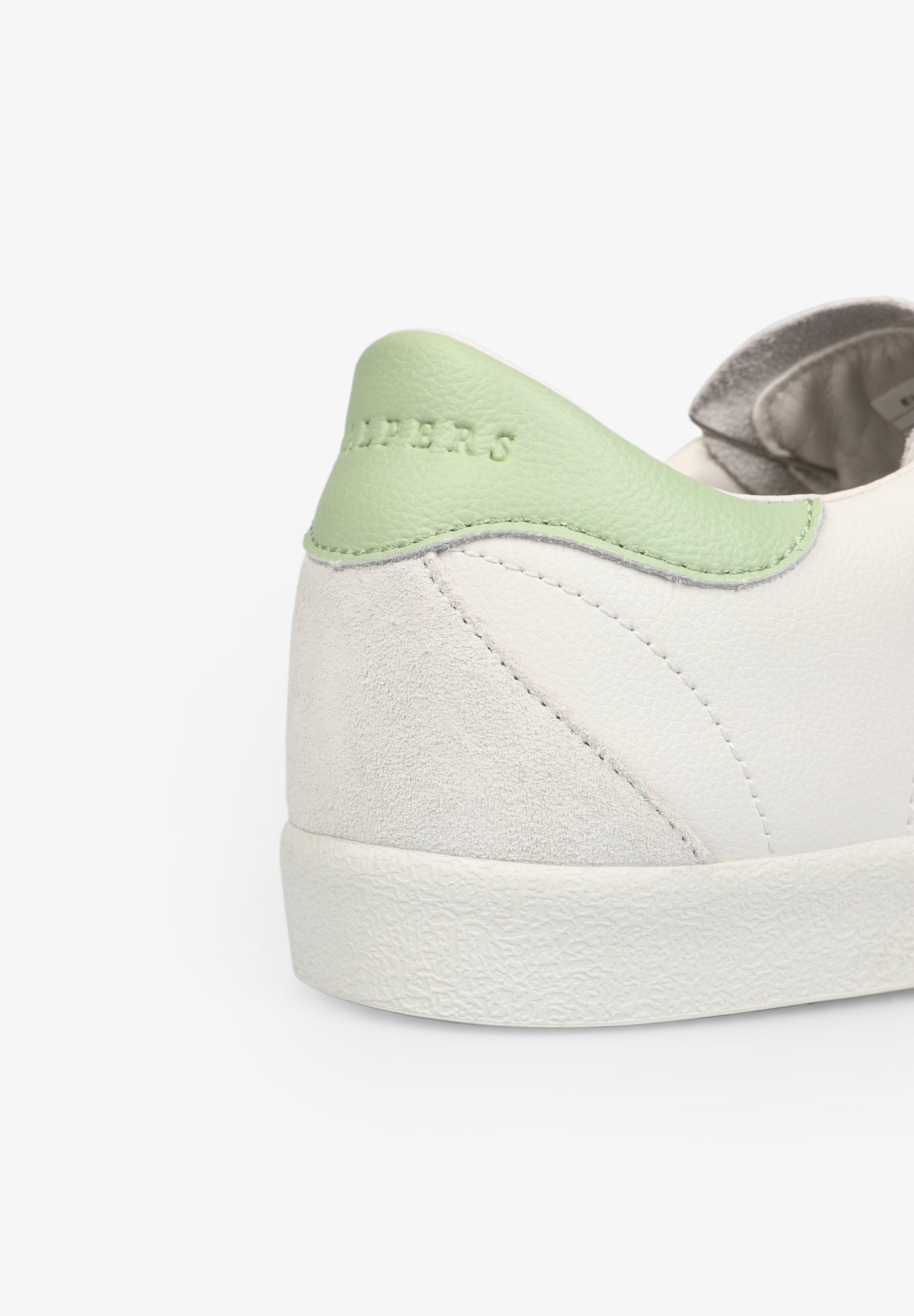 TENIS BAJAS DETALLE TALÓN
