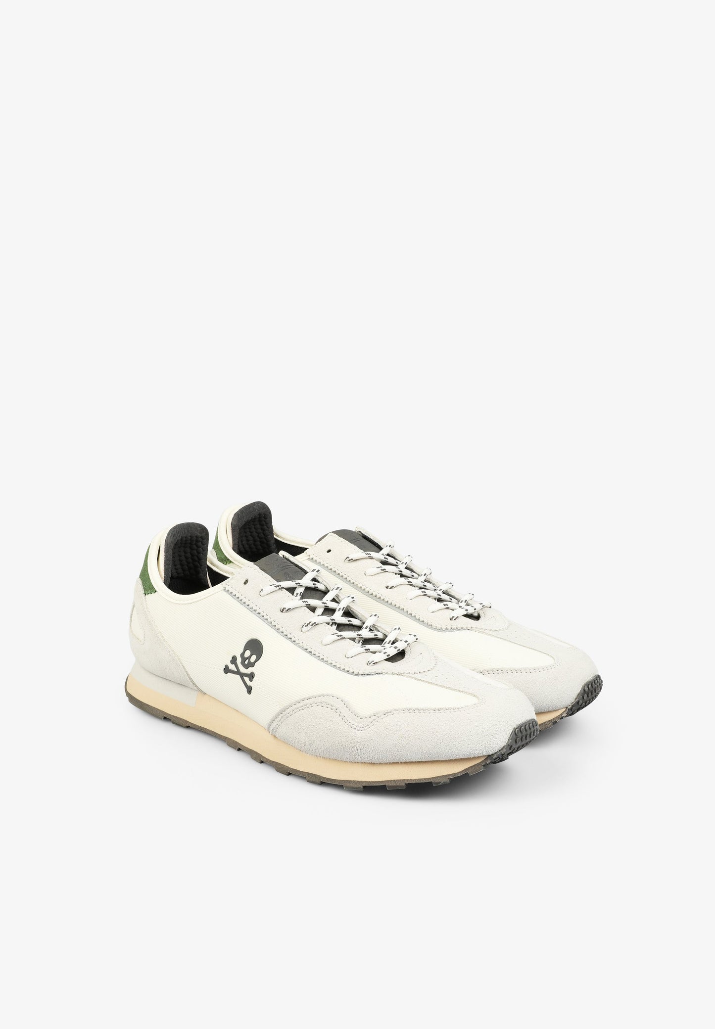 TENIS ANTE CALAVERA