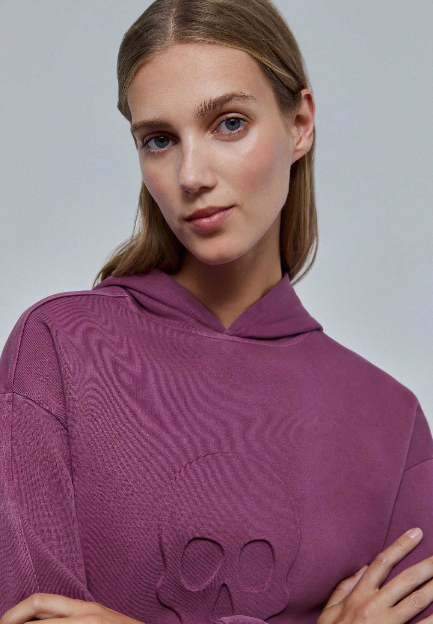 BUZO CALAVERA RELIEVE FRONTAL