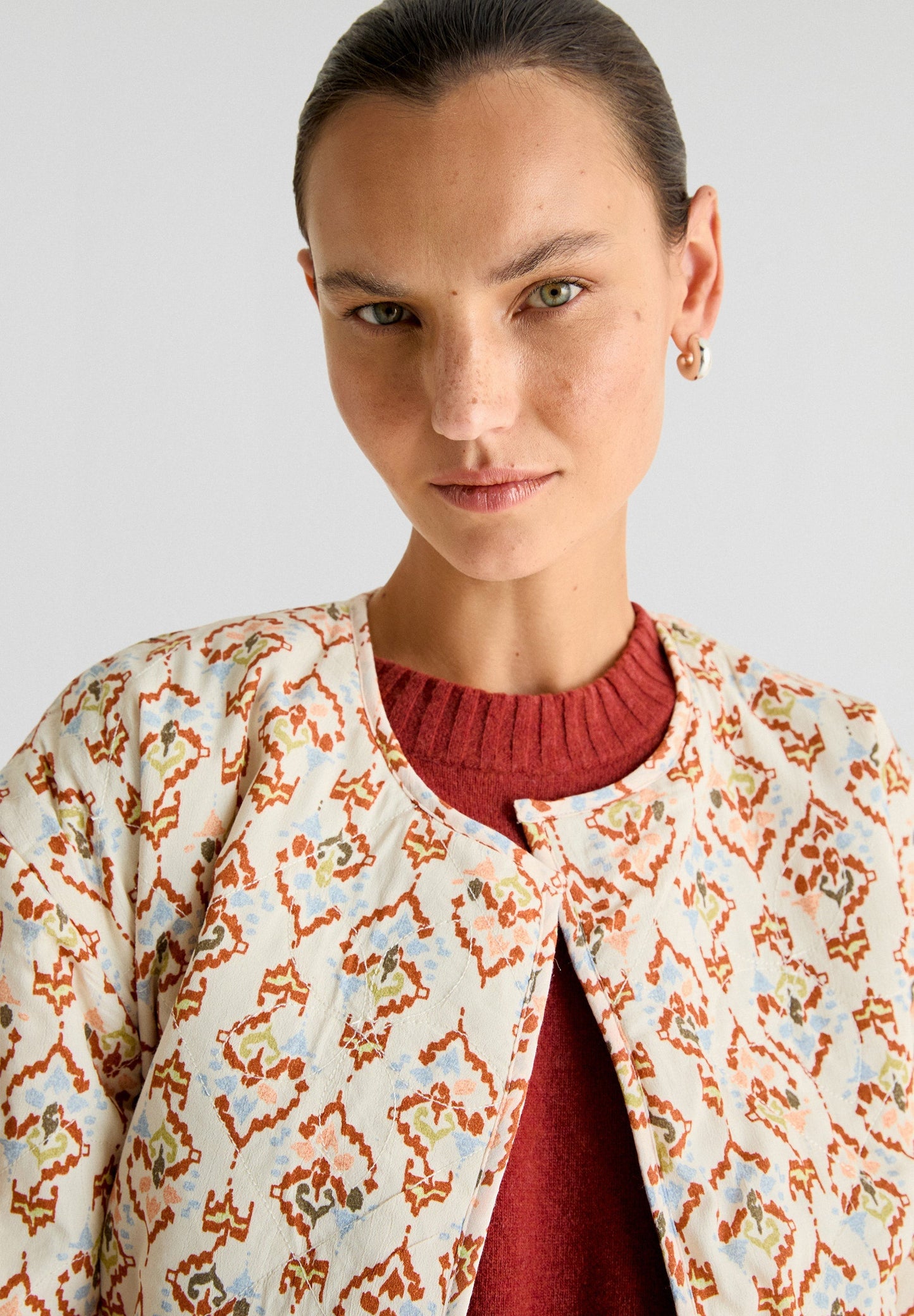 CHAQUETA ACOLCHADA REVERSIBLE