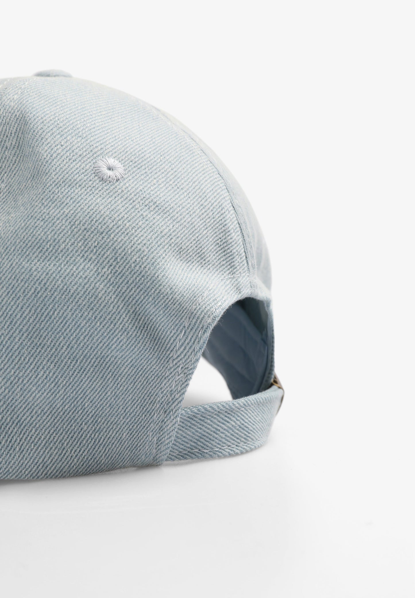 FLOWER EMB DENIM CAP