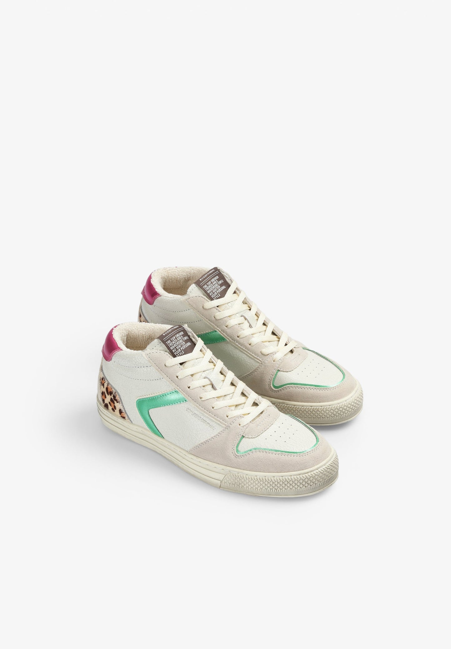 TENIS ALTAS DETALLES METALIZADOS