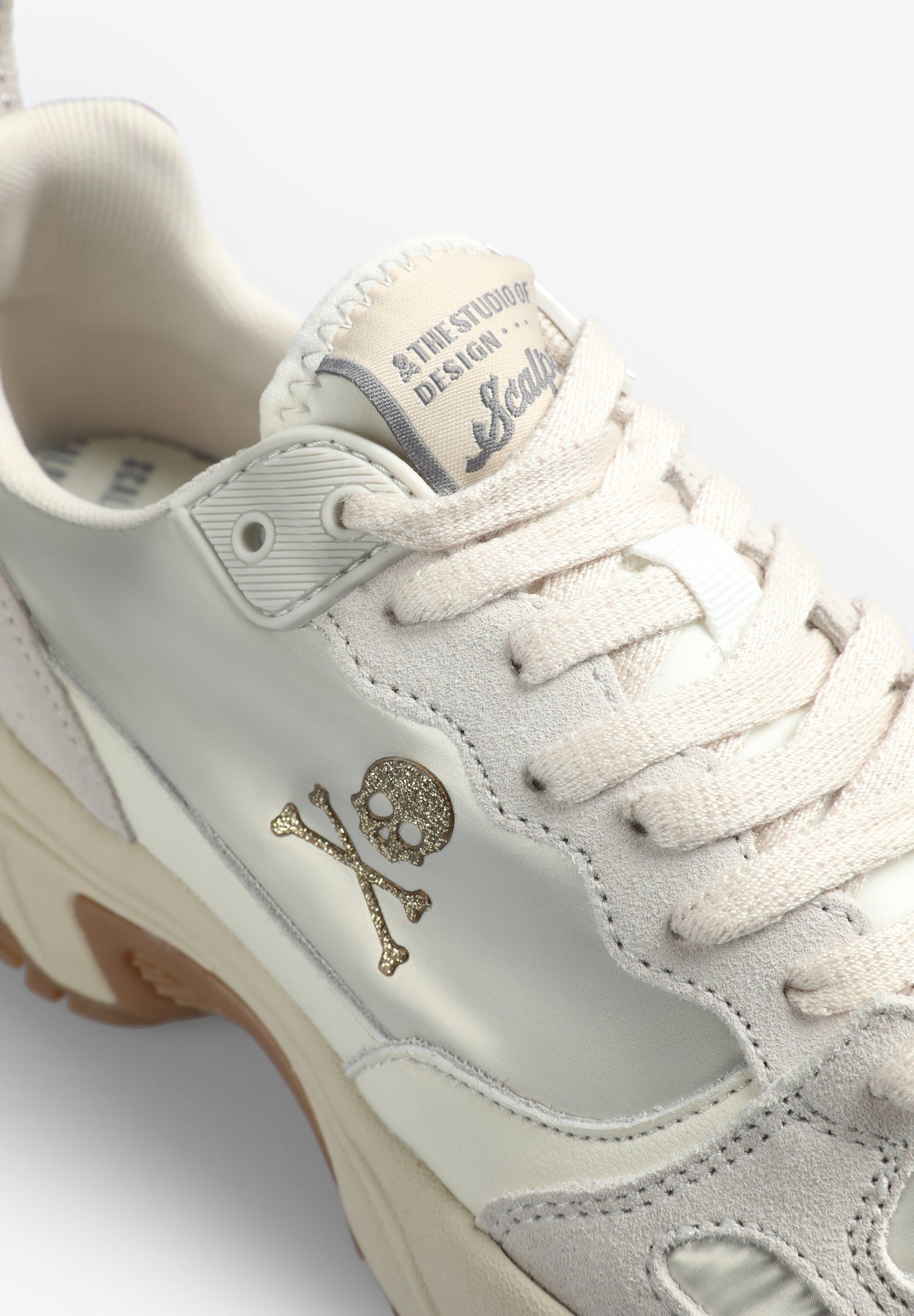 TENIS COMBINADA METALIZADA