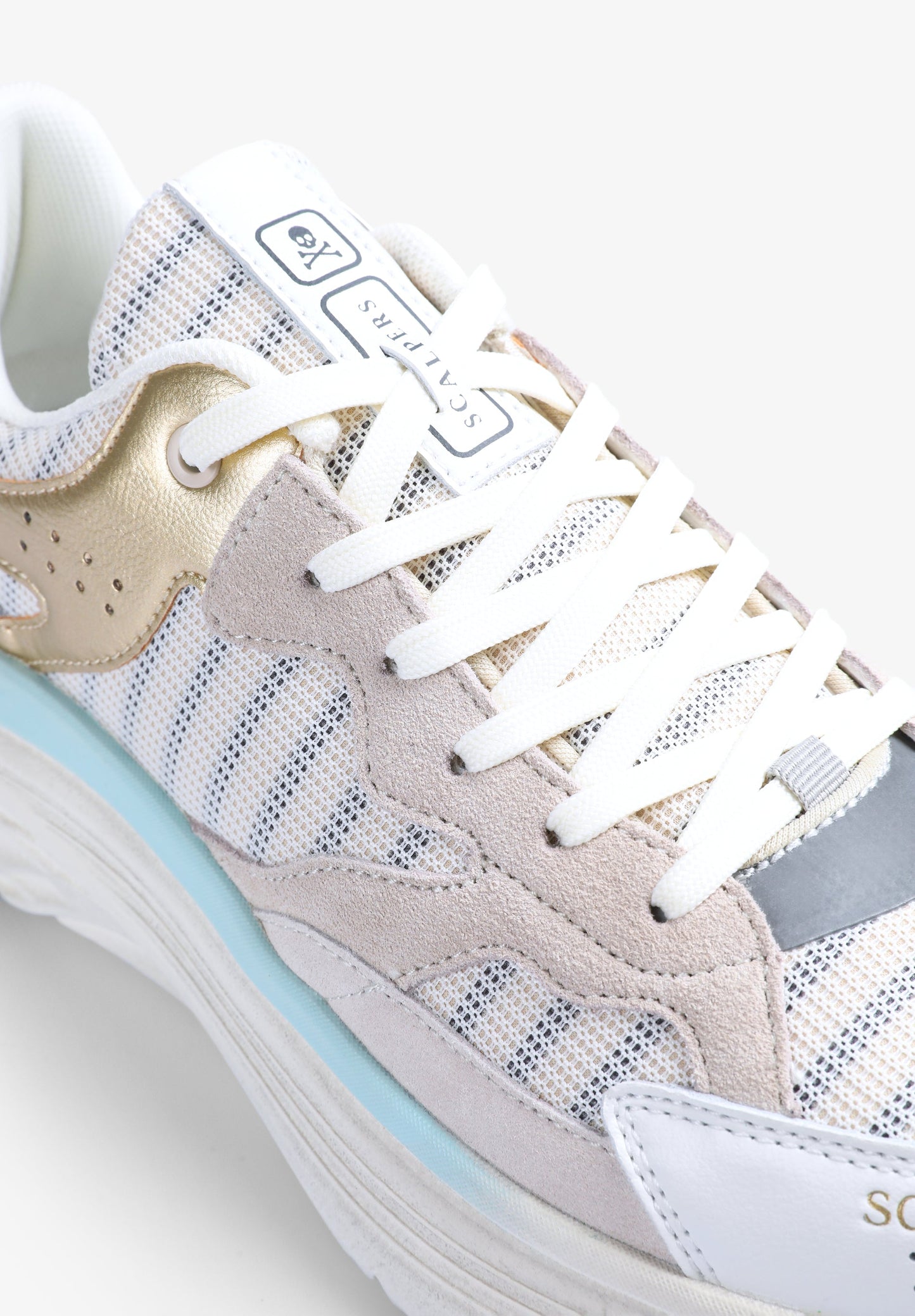 TENIS RAYAS DETALLE METALIZADO