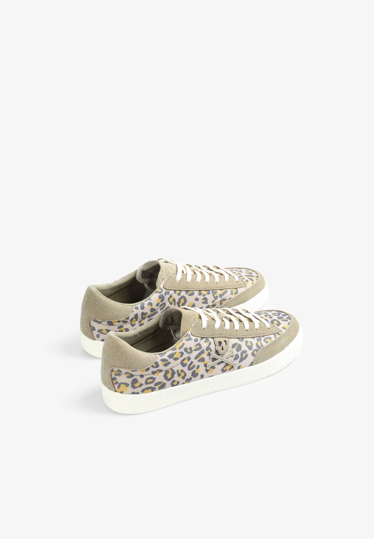 TENIS BAJAS CALAVERA ANIMAL PRINT