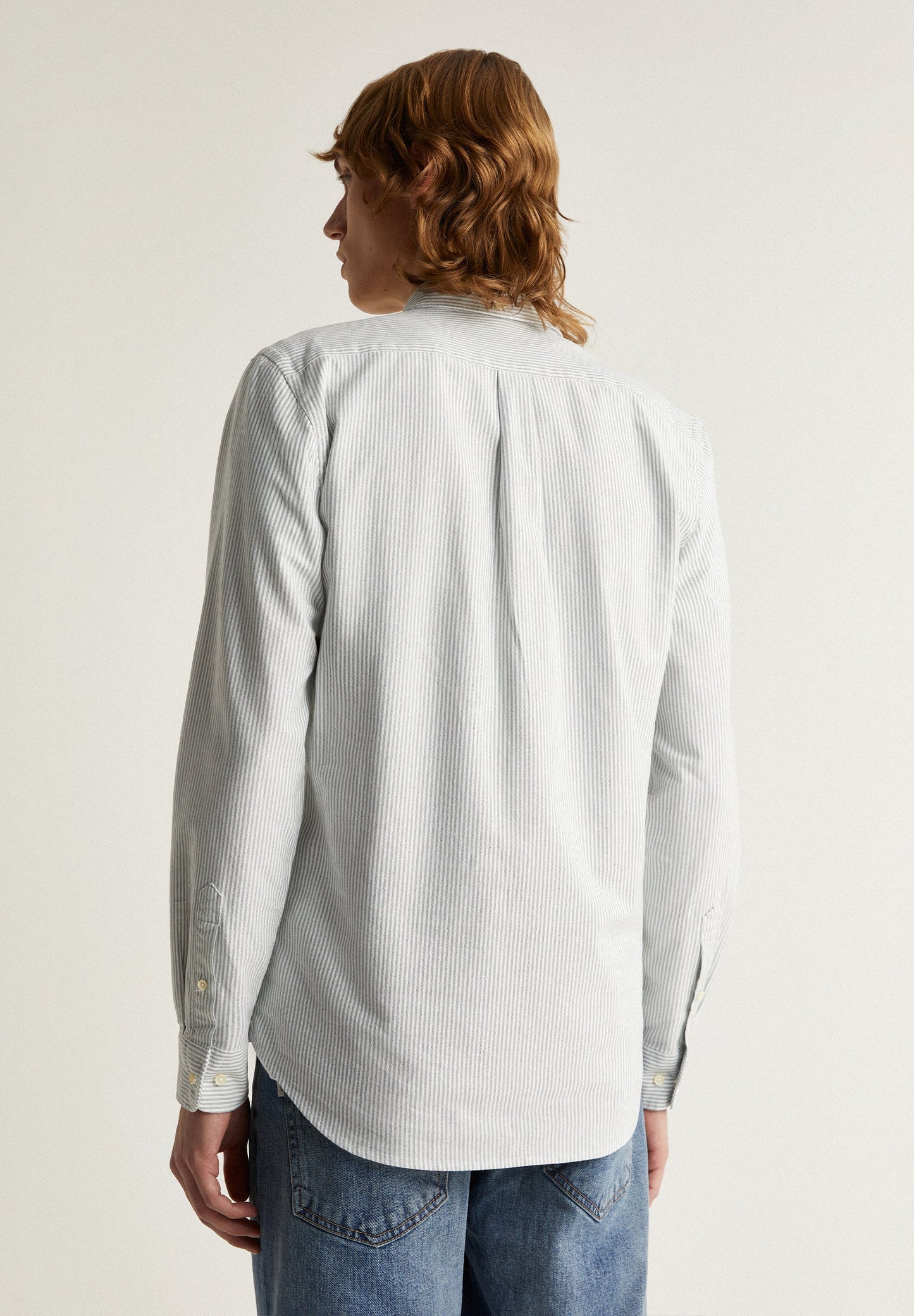 CAMISA CALAVERA CUELLO BOTONES