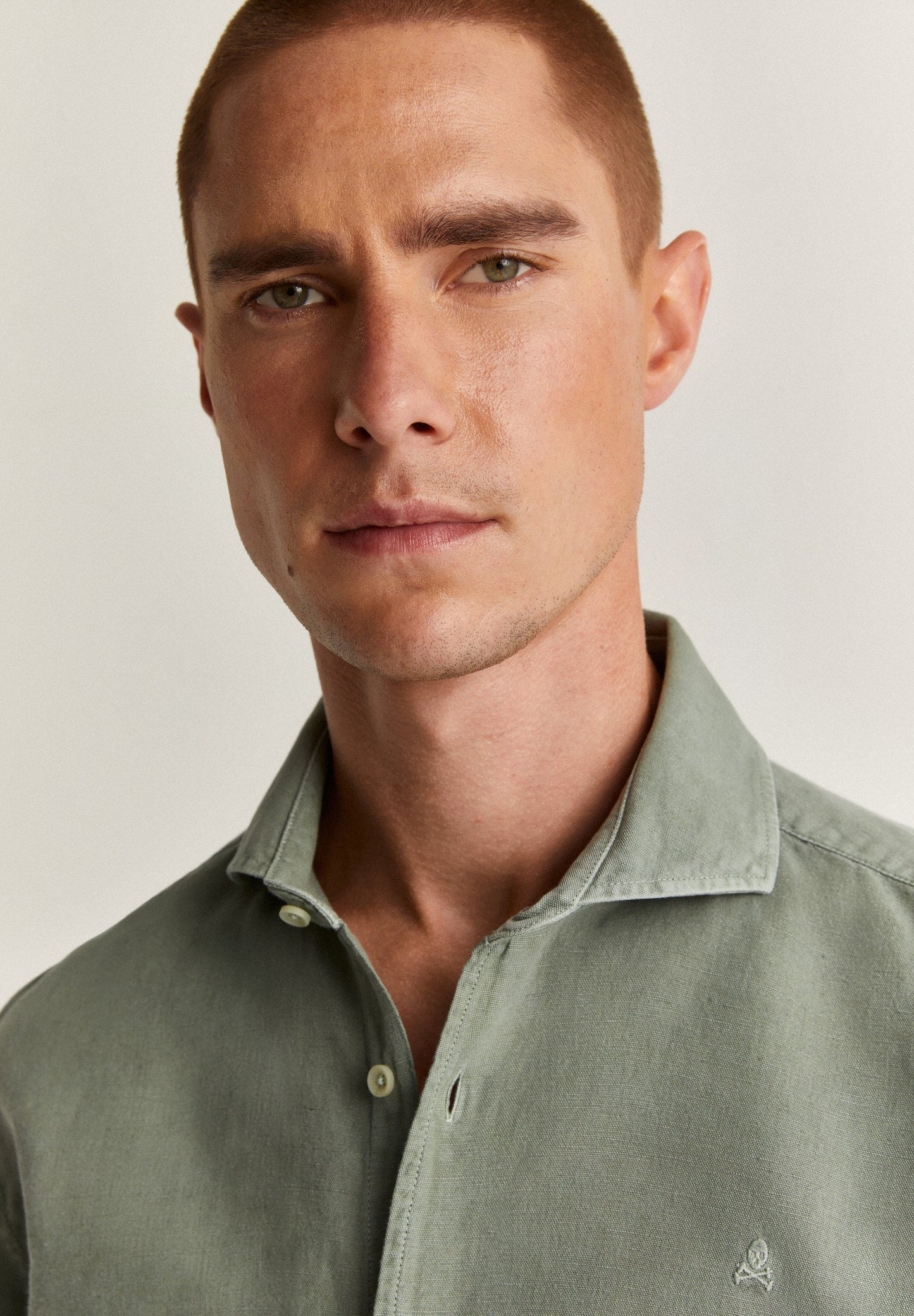 CAMISA LINO CALAVERA