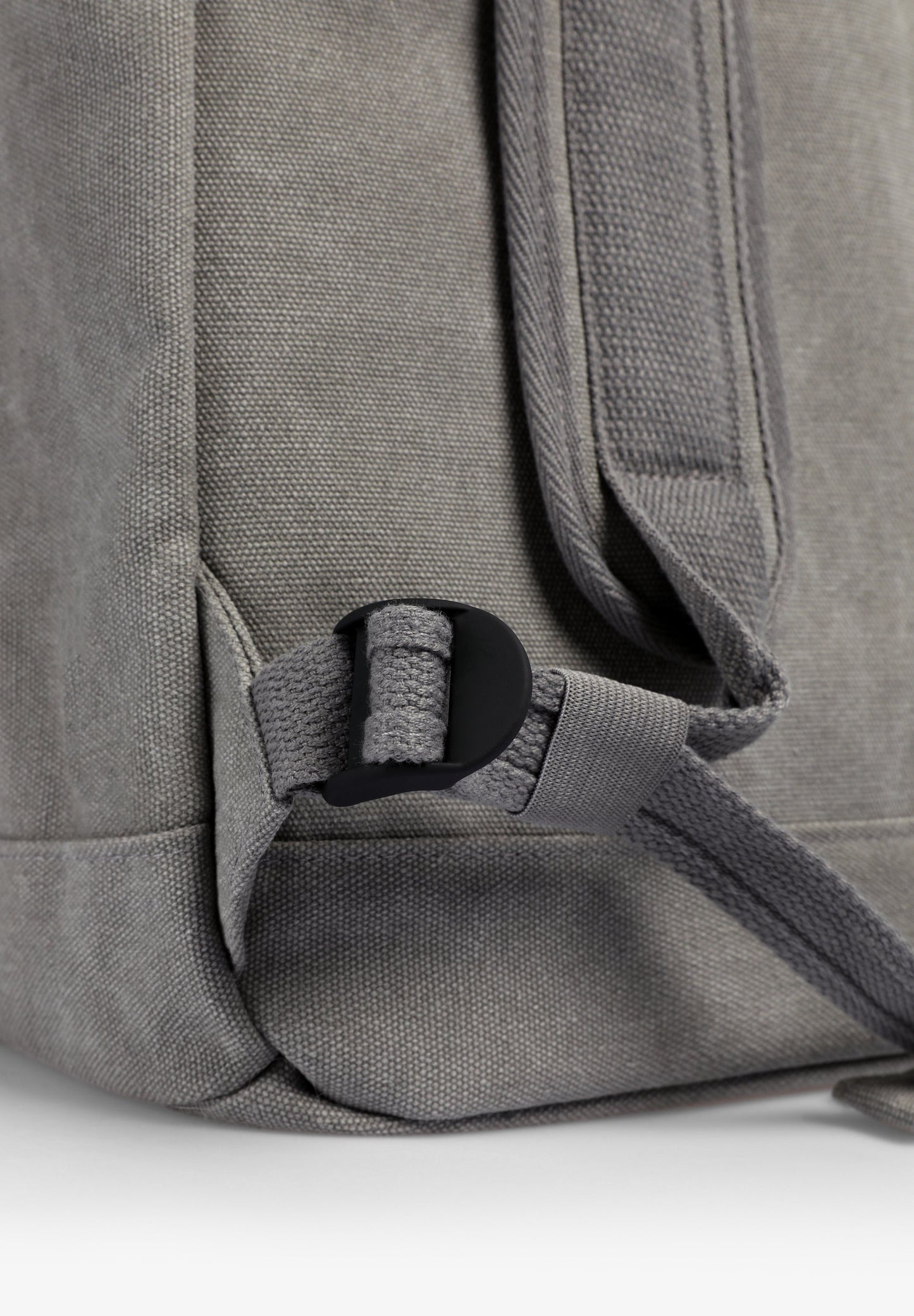 RETRO BACKPACK