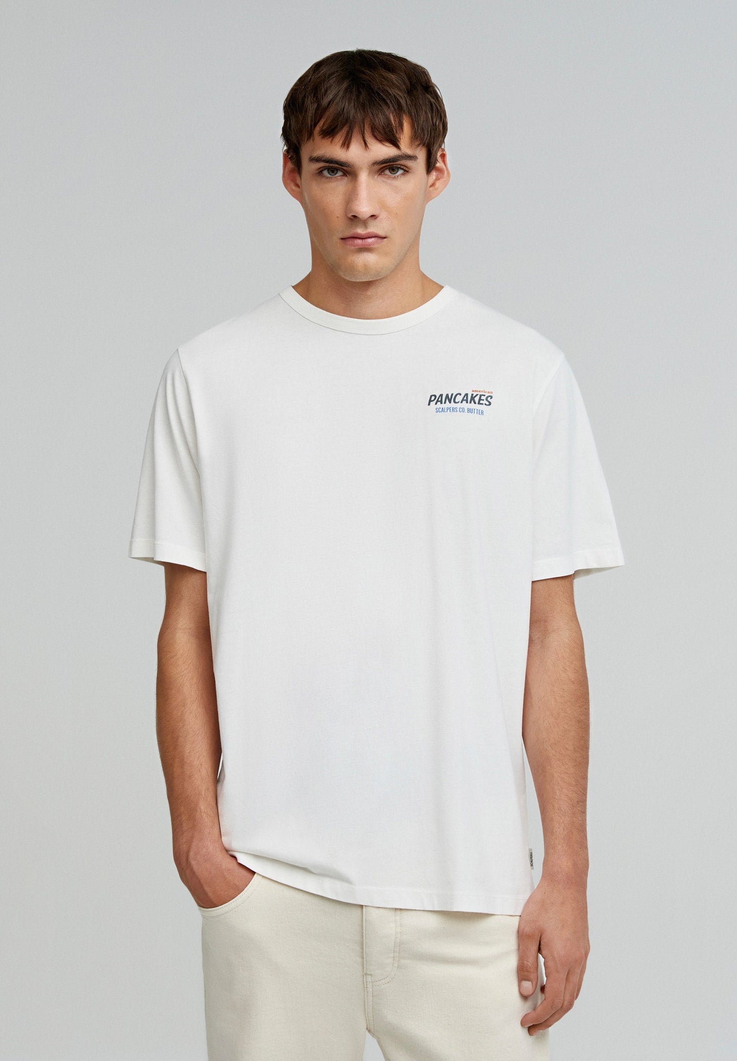 CAMISETA DIBUJO TRASERO