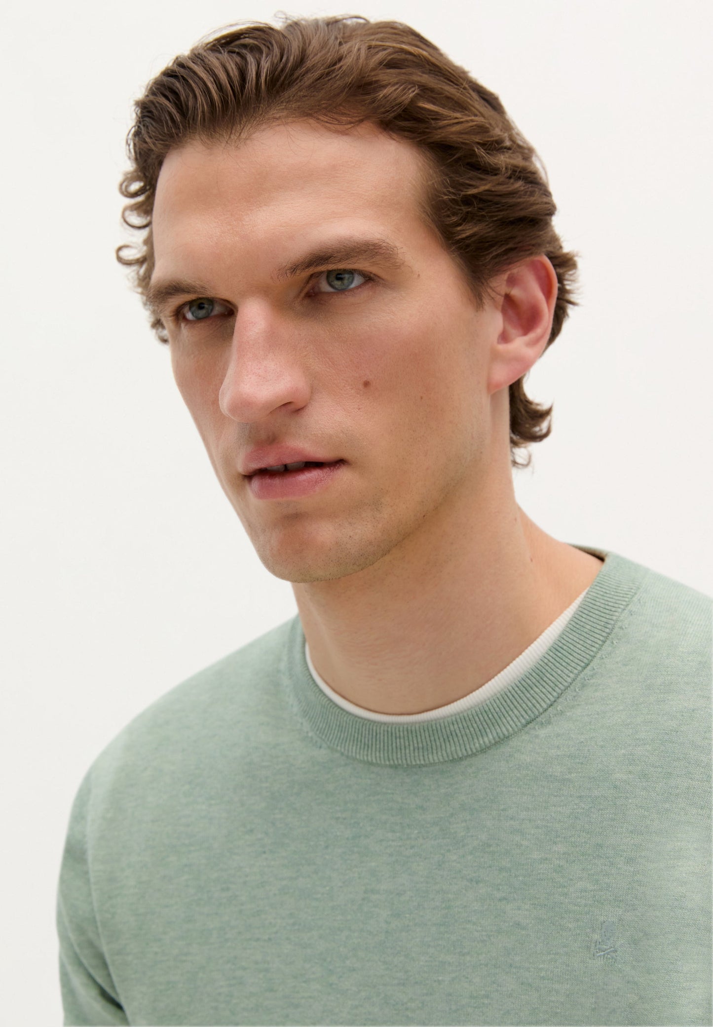 JERSEY CUELLO REDONDO CALAVERA