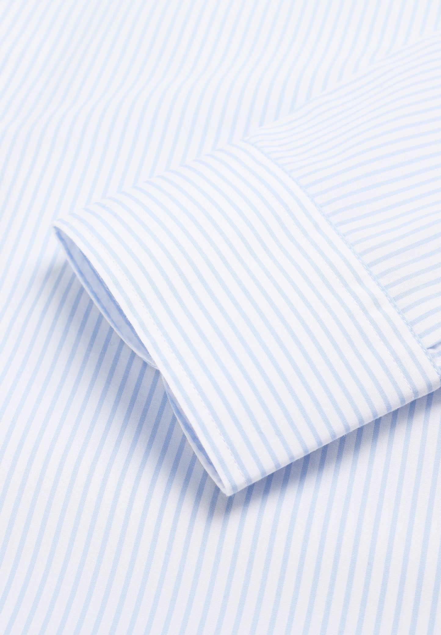 CAMISA CLÁSICA DE VESTIR