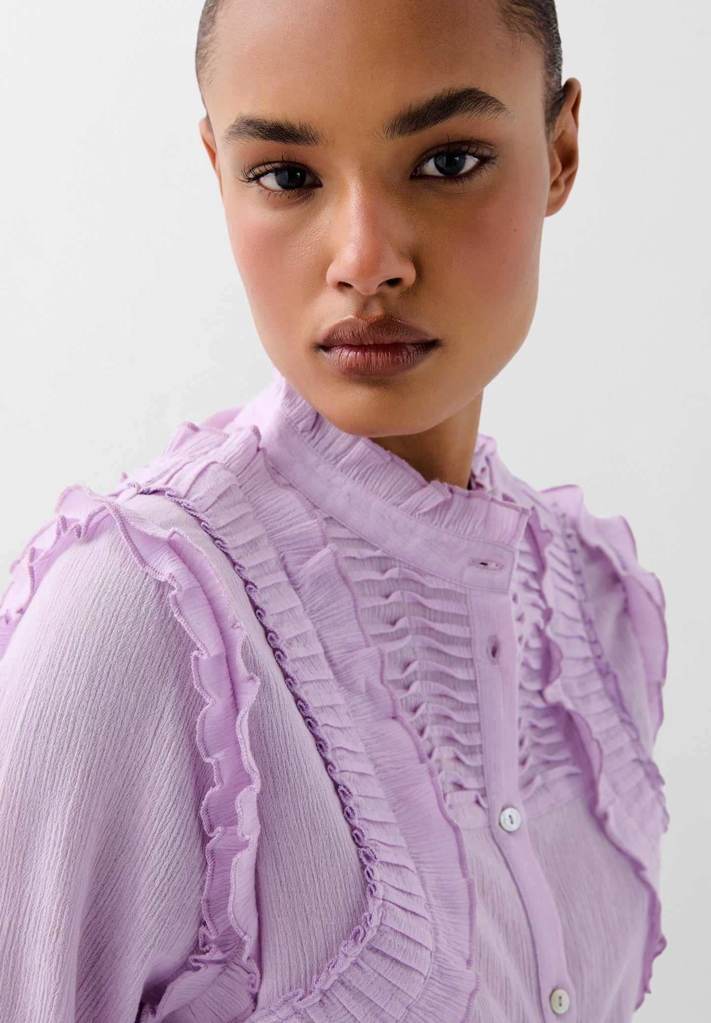 CAMISA DETALLES FRUNCES PLISADOS