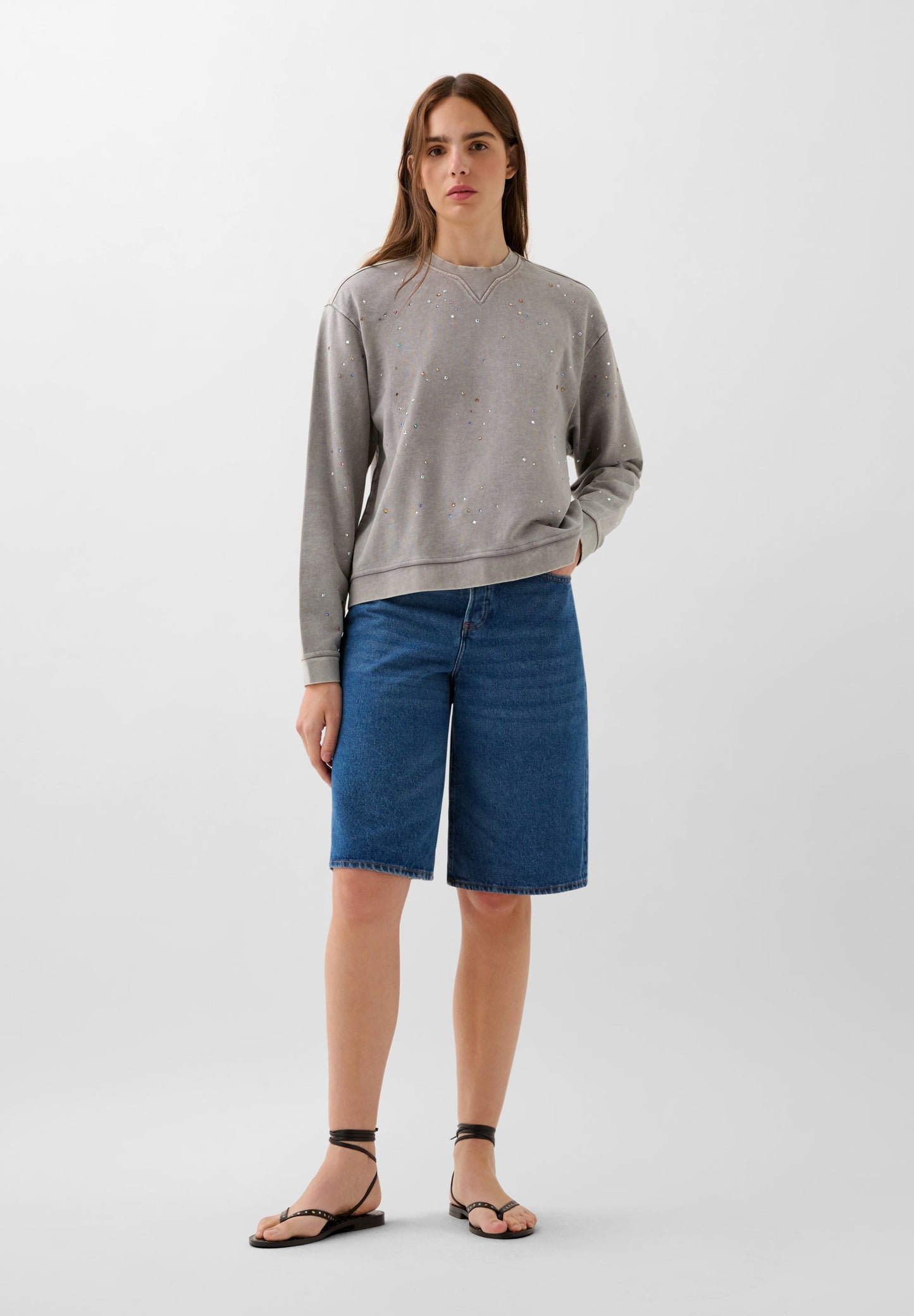 SUDADERA EFECTO LAVADO STRASS