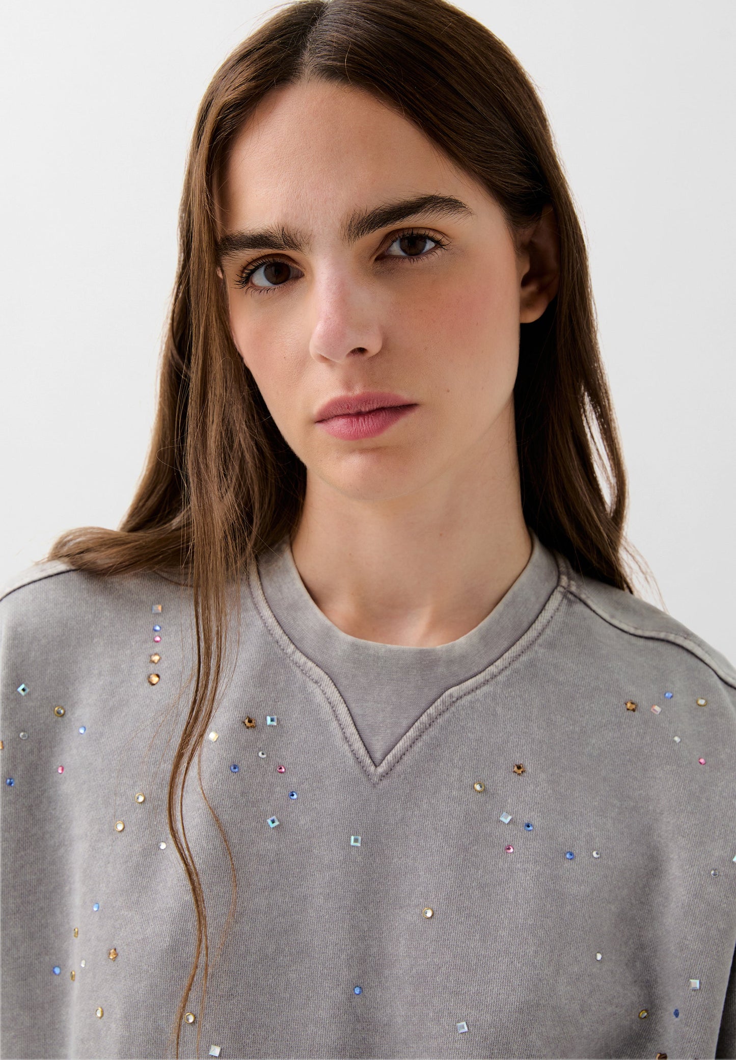 SUDADERA EFECTO LAVADO STRASS