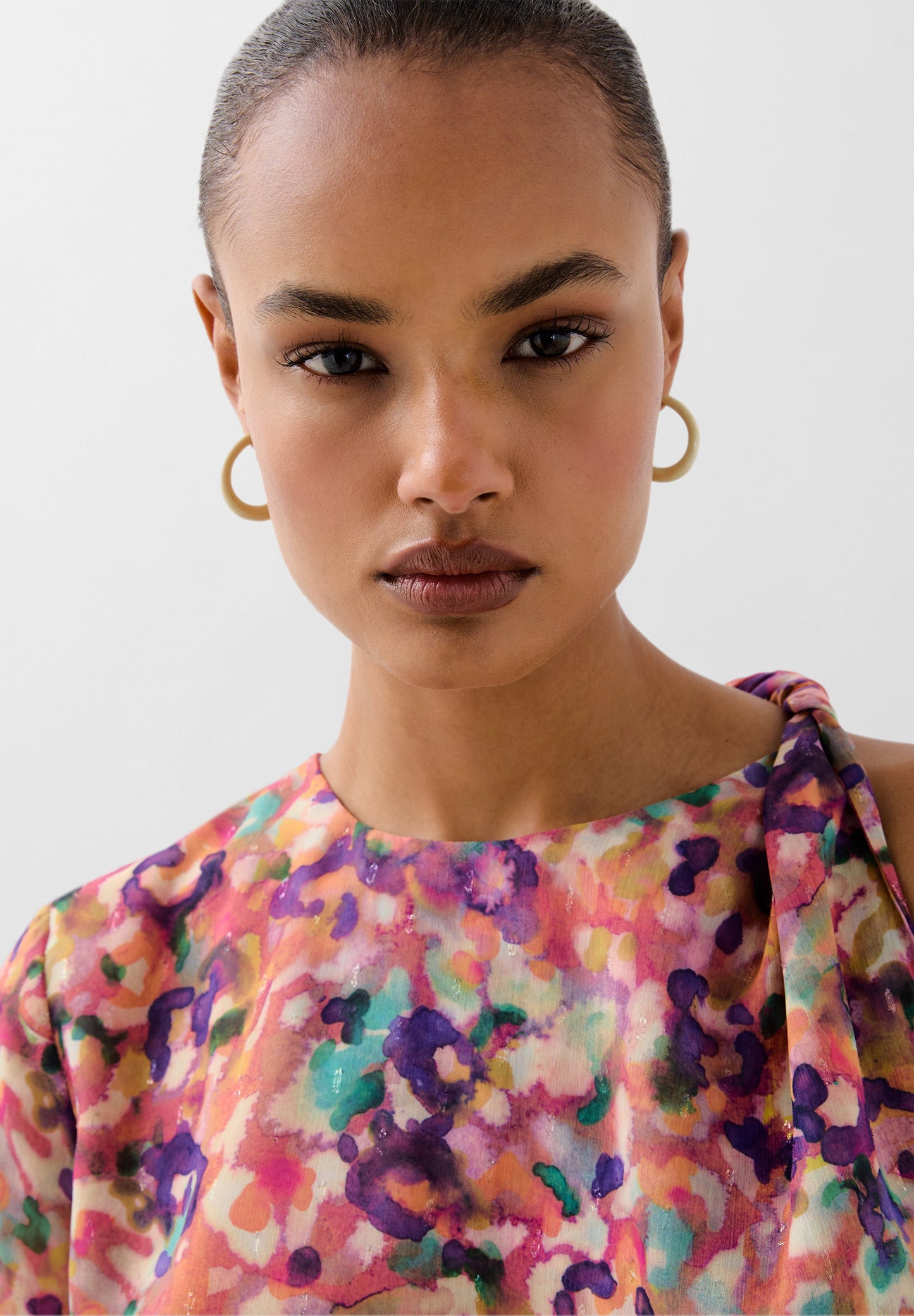 BLUSA LAZOS ESTAMPADA