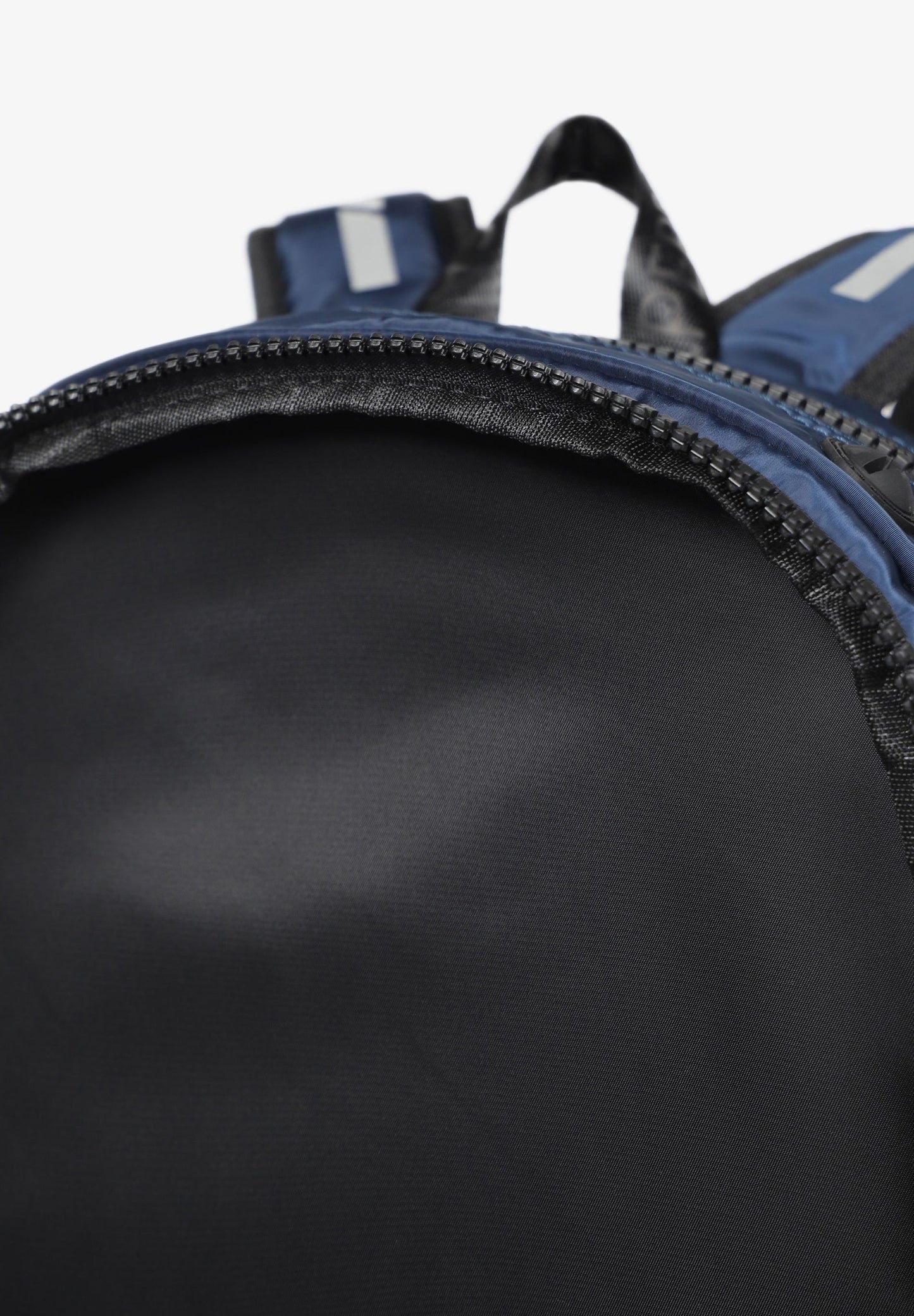 MOCHILA BÁSICA CALAVERA