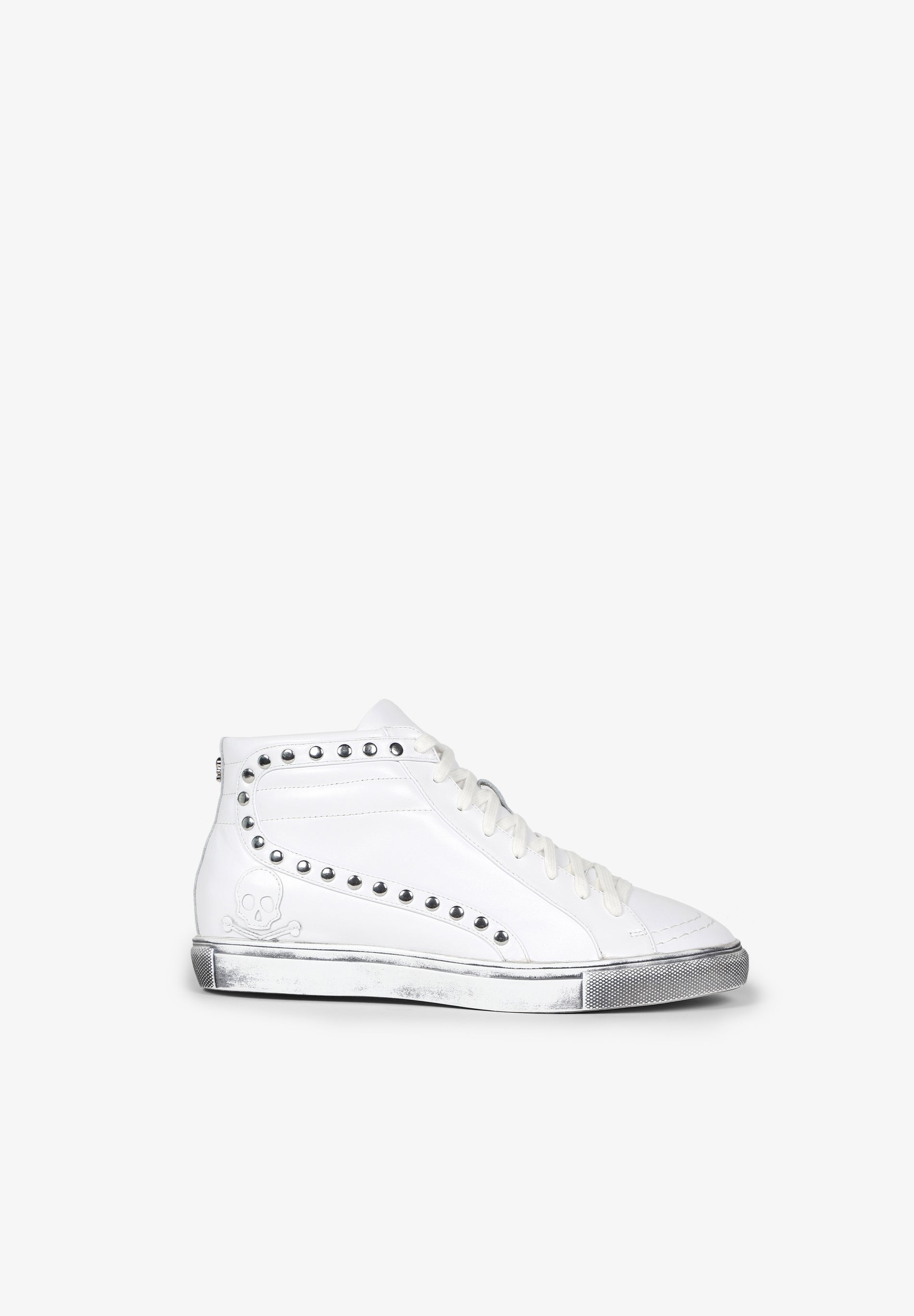 TENIS BOTAS TACHAS