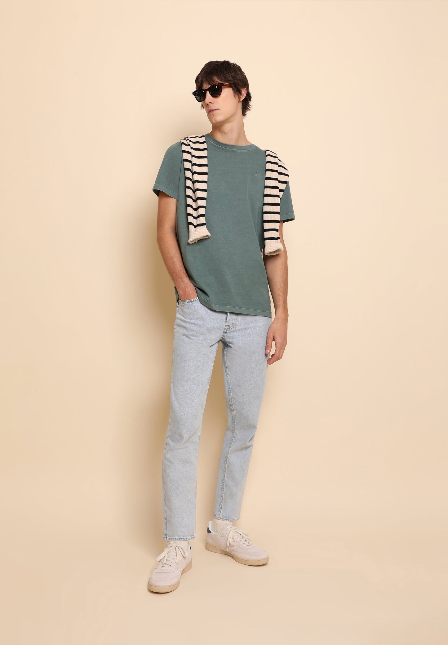 CAMISETA BÁSICA CALAVERA