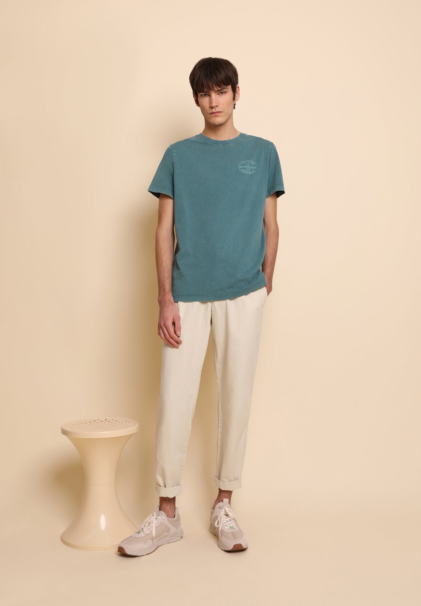 CAMISETA LAVADA PRINT CONTRASTE