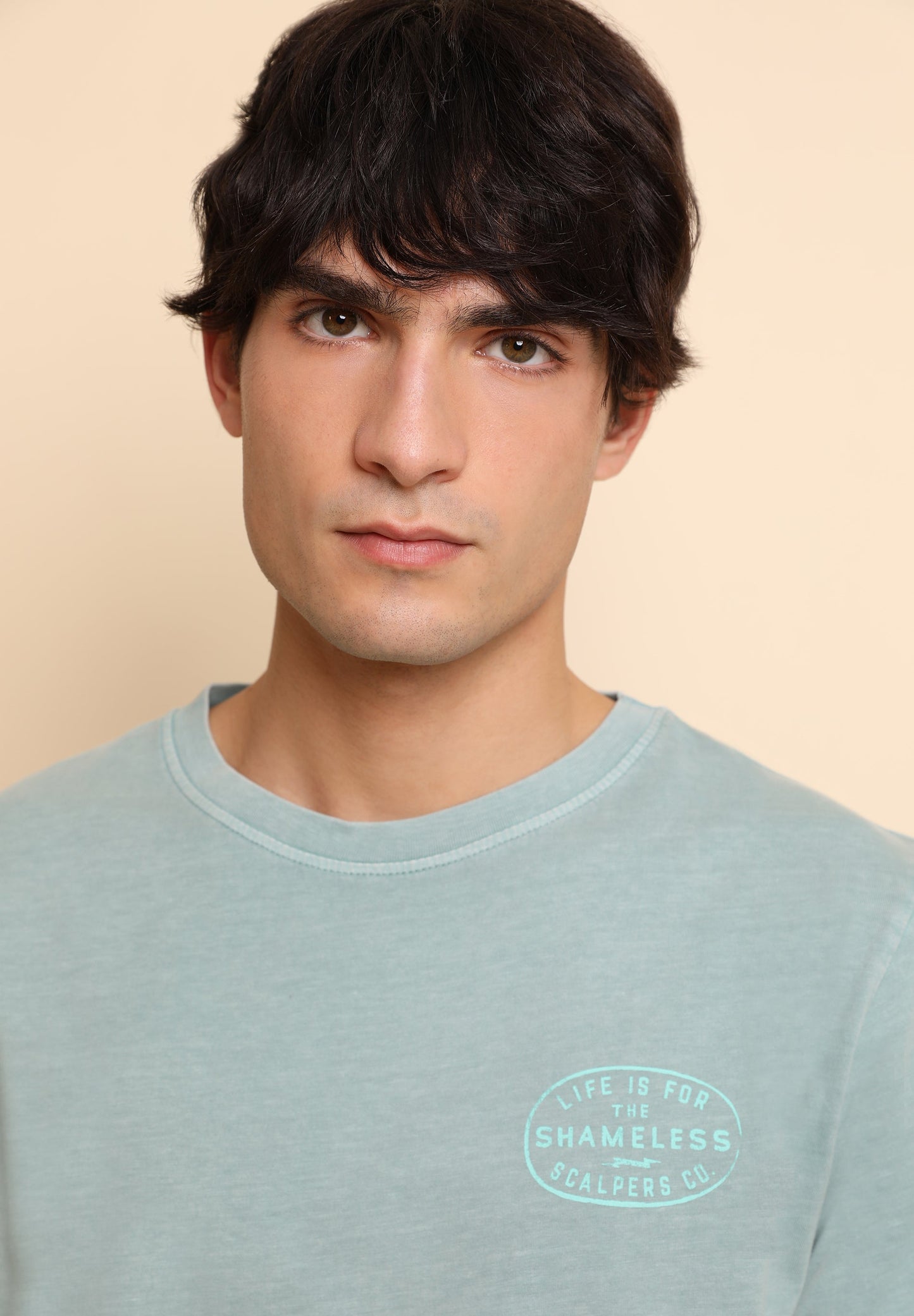 CAMISETA LAVADA PRINT CONTRASTE