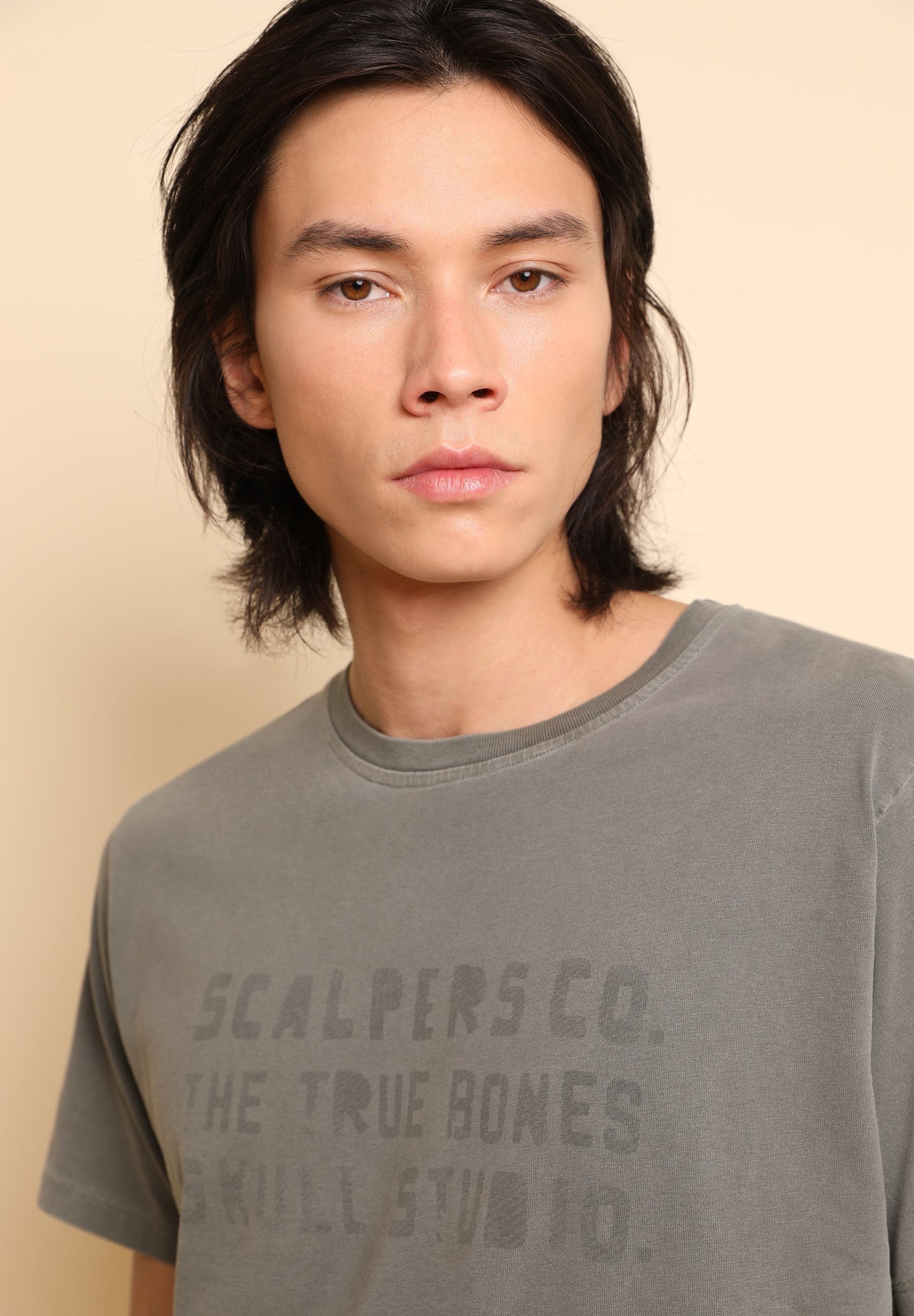 CAMISETA TEXTO FRONTAL