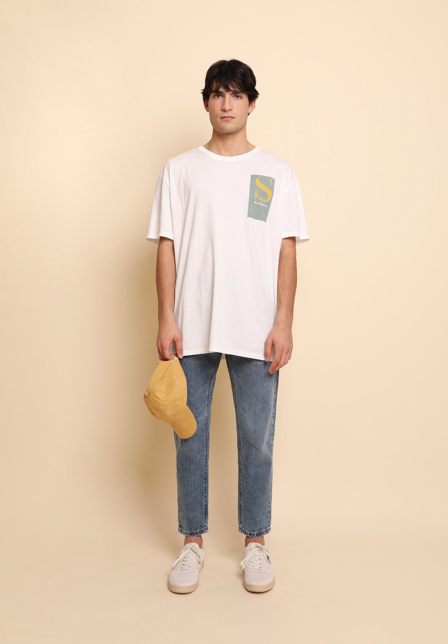 CAMISETA  OVERSIZE PRINT LETRA