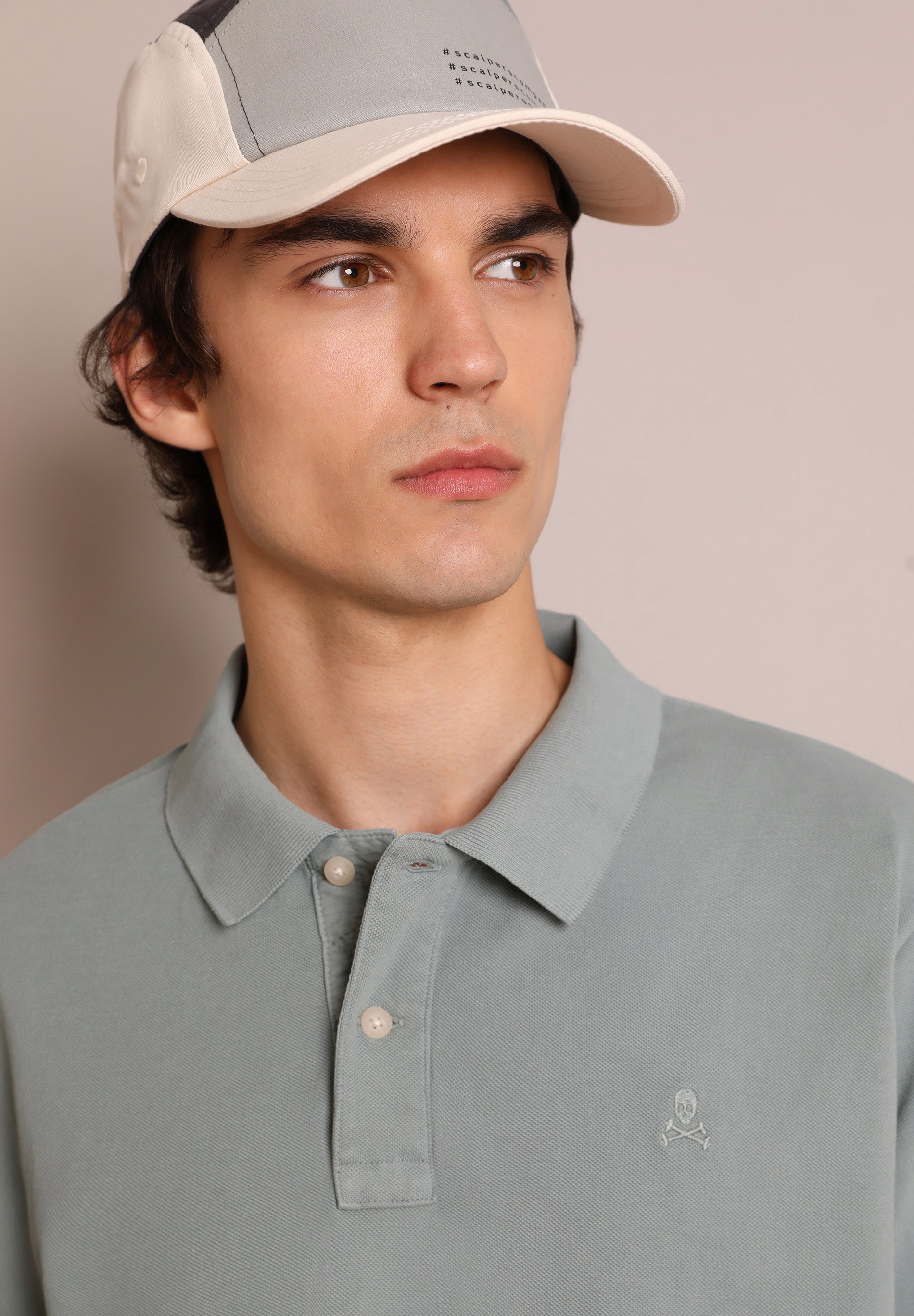 POLO BÁSICO CALAVERA