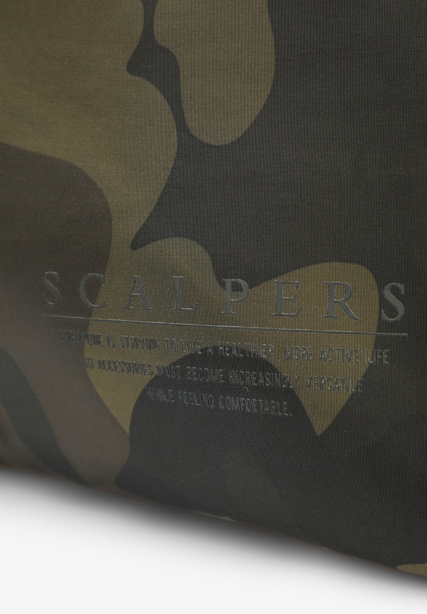 BOLSA MAXI CAMUFLAJE