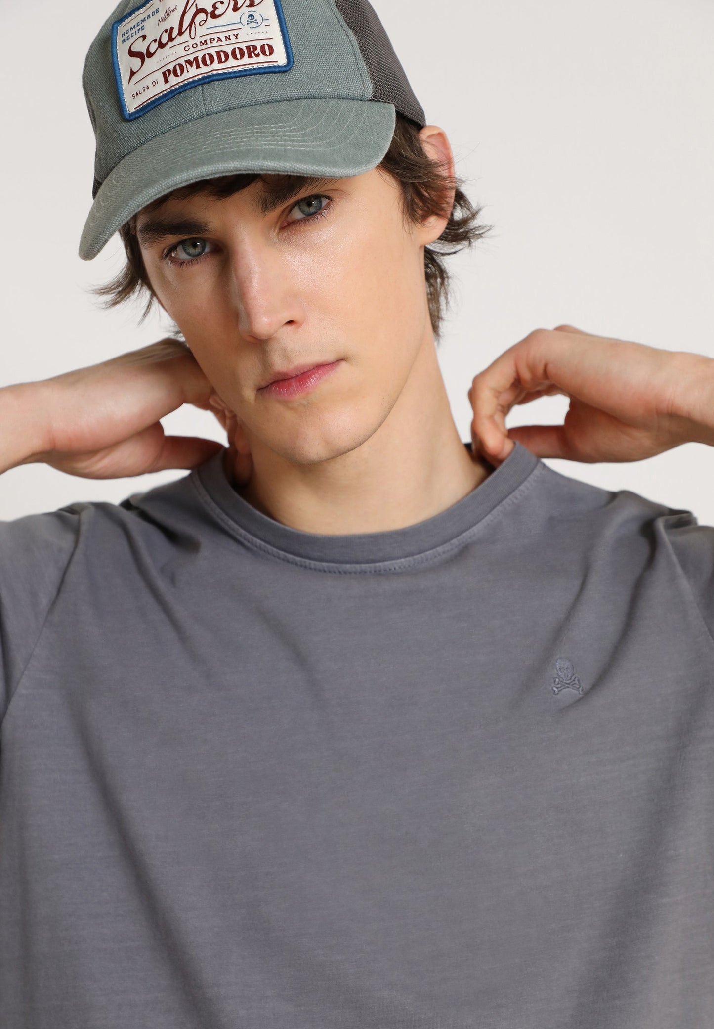 CAMISETA BÁSICA CALAVERA