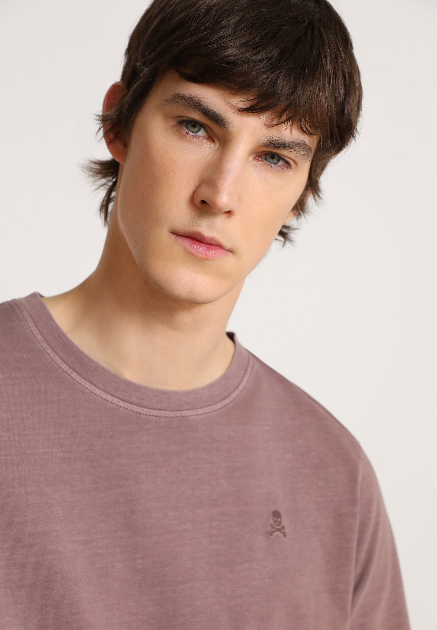 CAMISETA BÁSICA CALAVERA